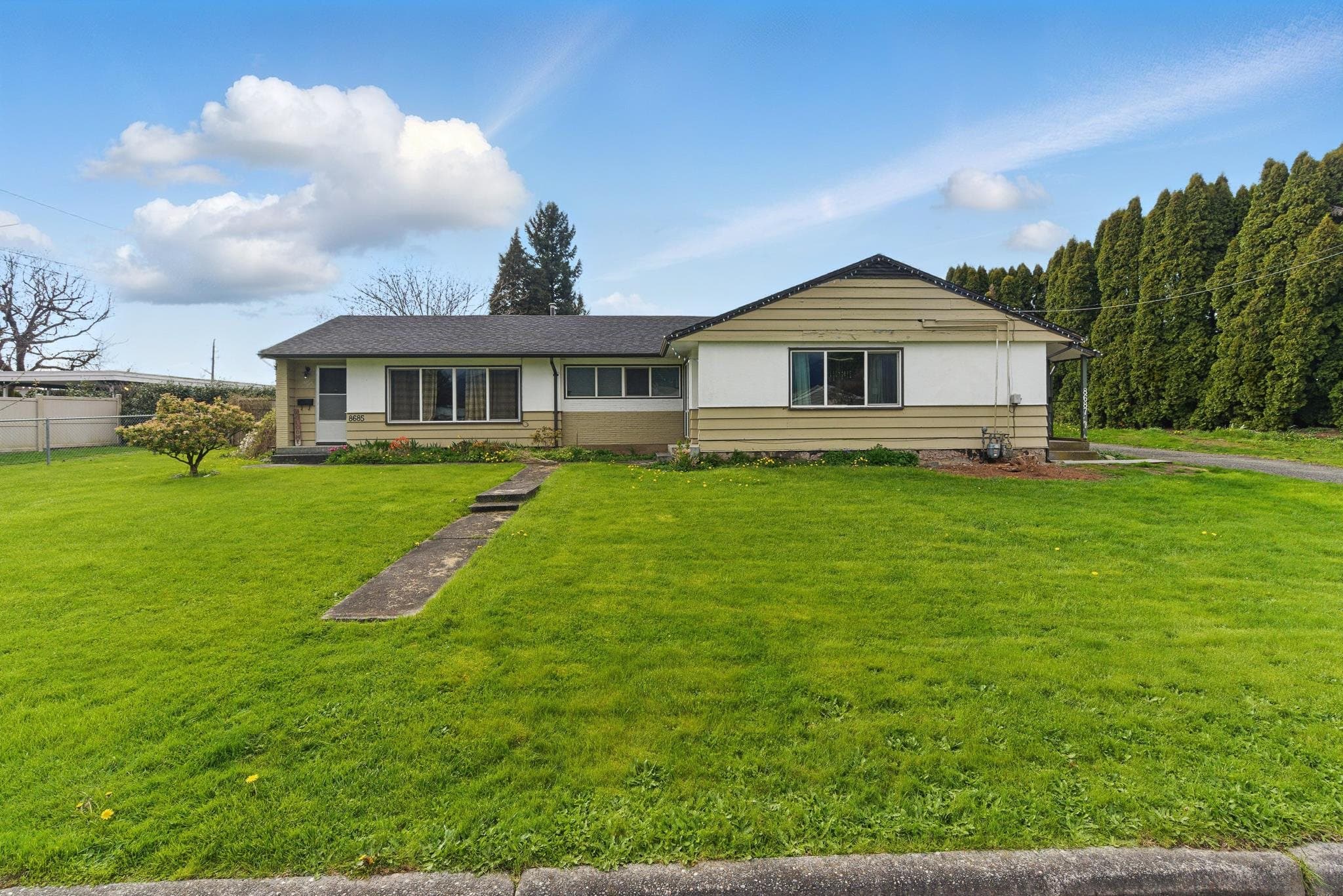 8687 Elm Drive, Chilliwack