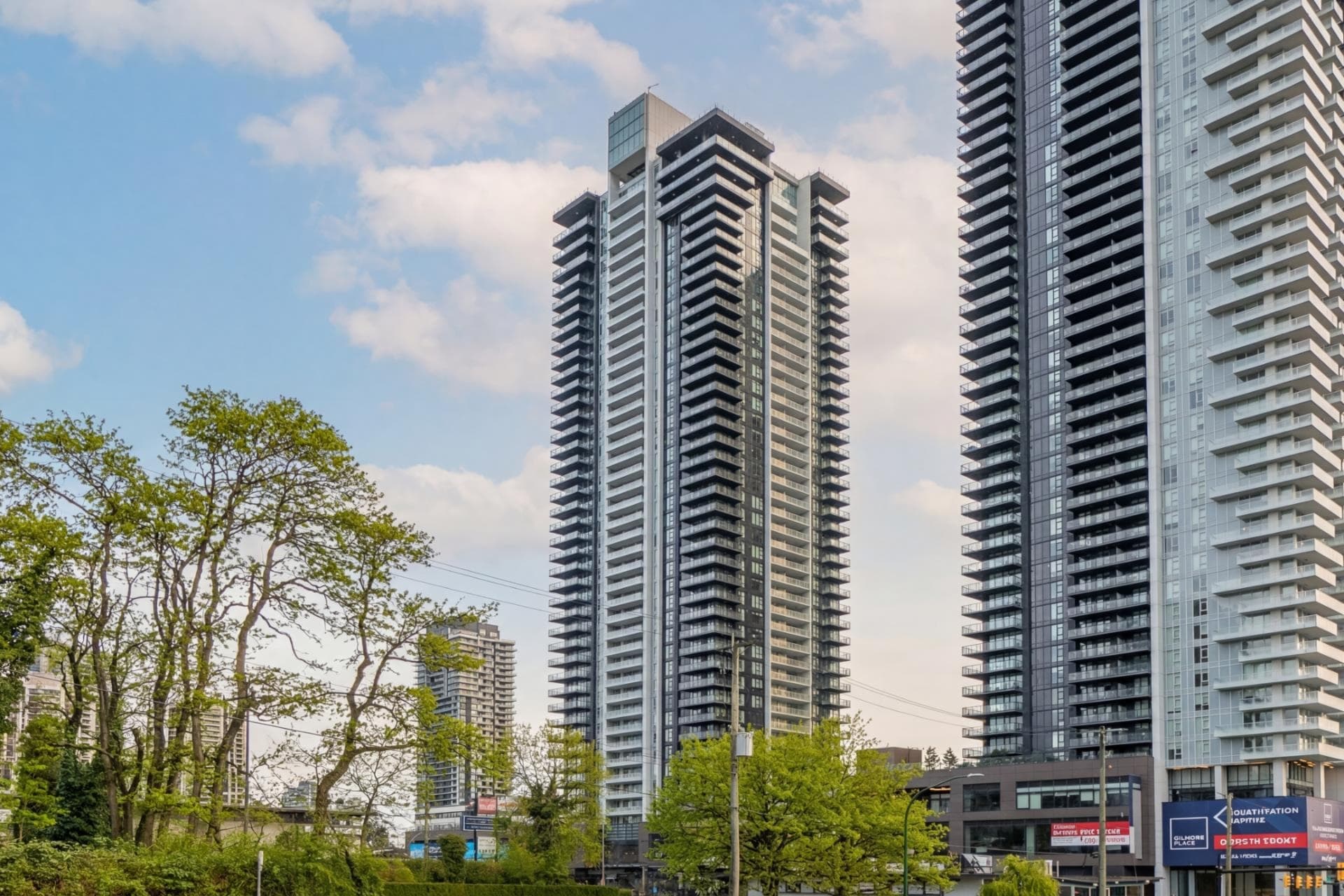 2009 - 4168 Lougheed Highway, Burnaby