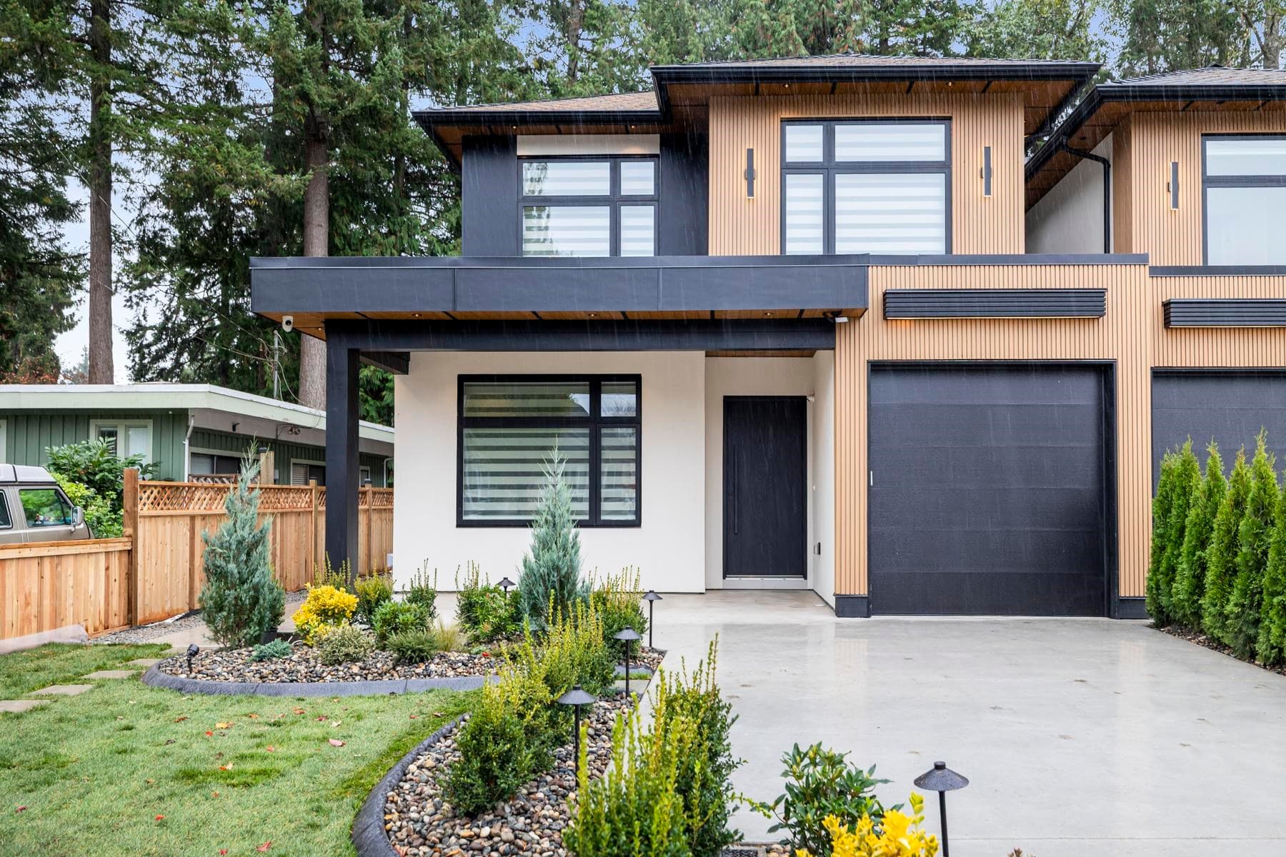 5668 10a Avenue, Delta — sold