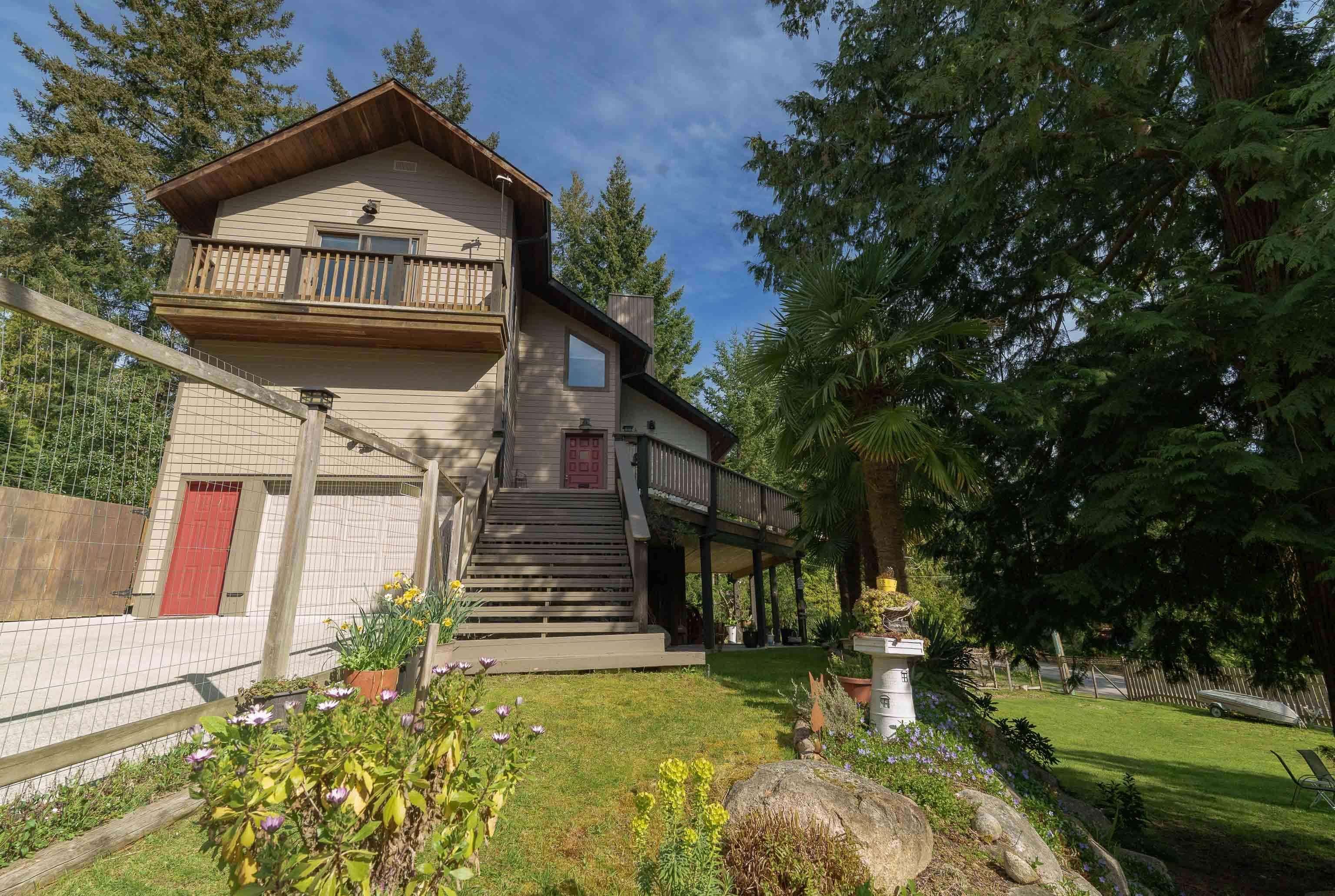 8096 Westwood Road, Halfmoon Bay, V7Z 1A7 — photo 5