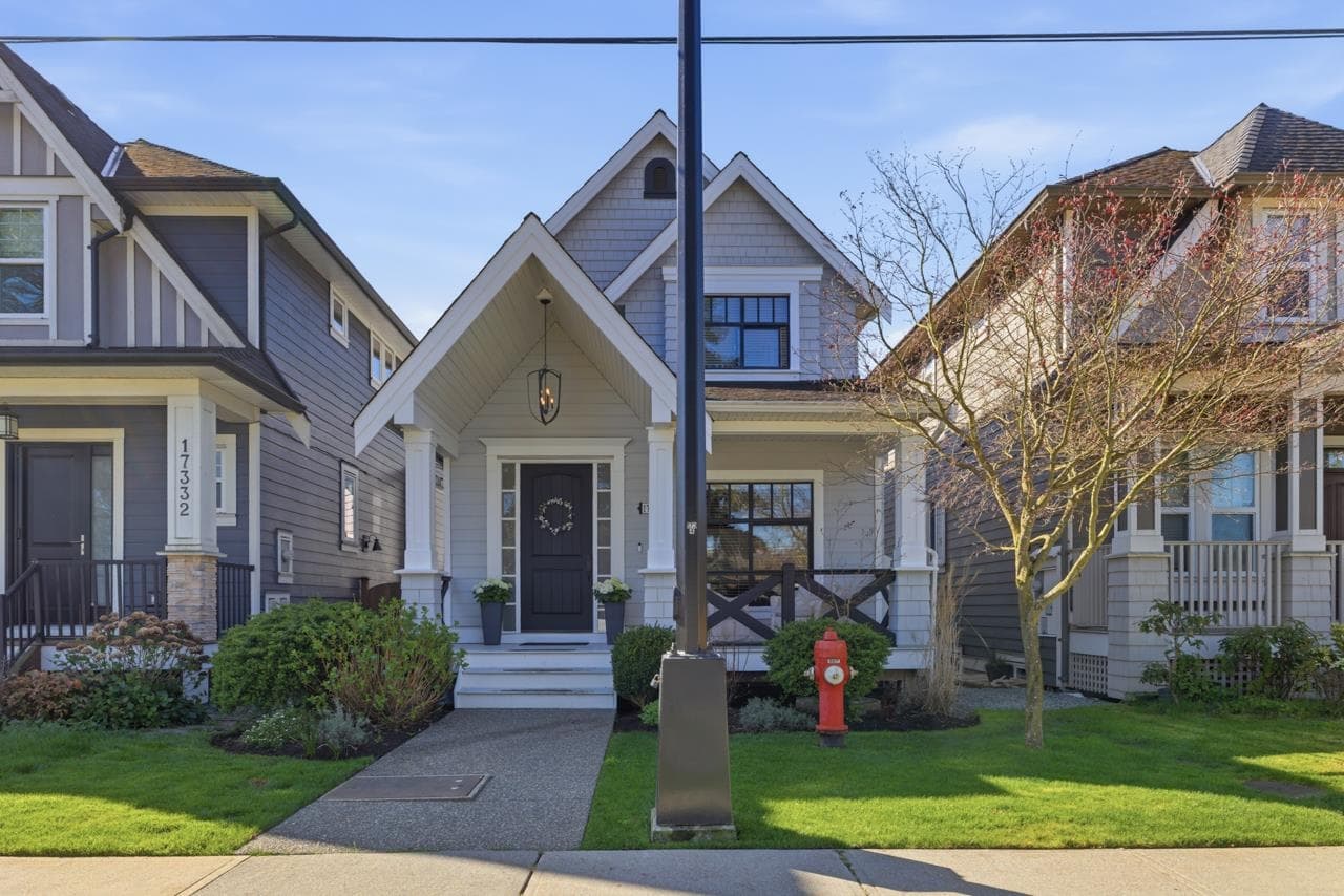 17330 2nd Avenue, Surrey