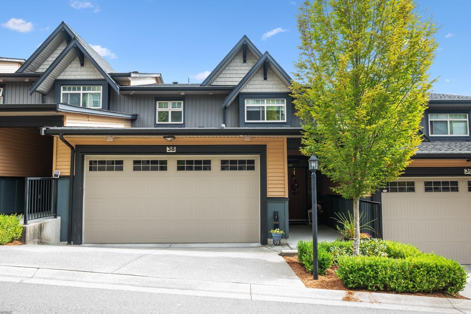 38 - 10525 240 Street, Maple Ridge, V2W 0J3 — photo 1