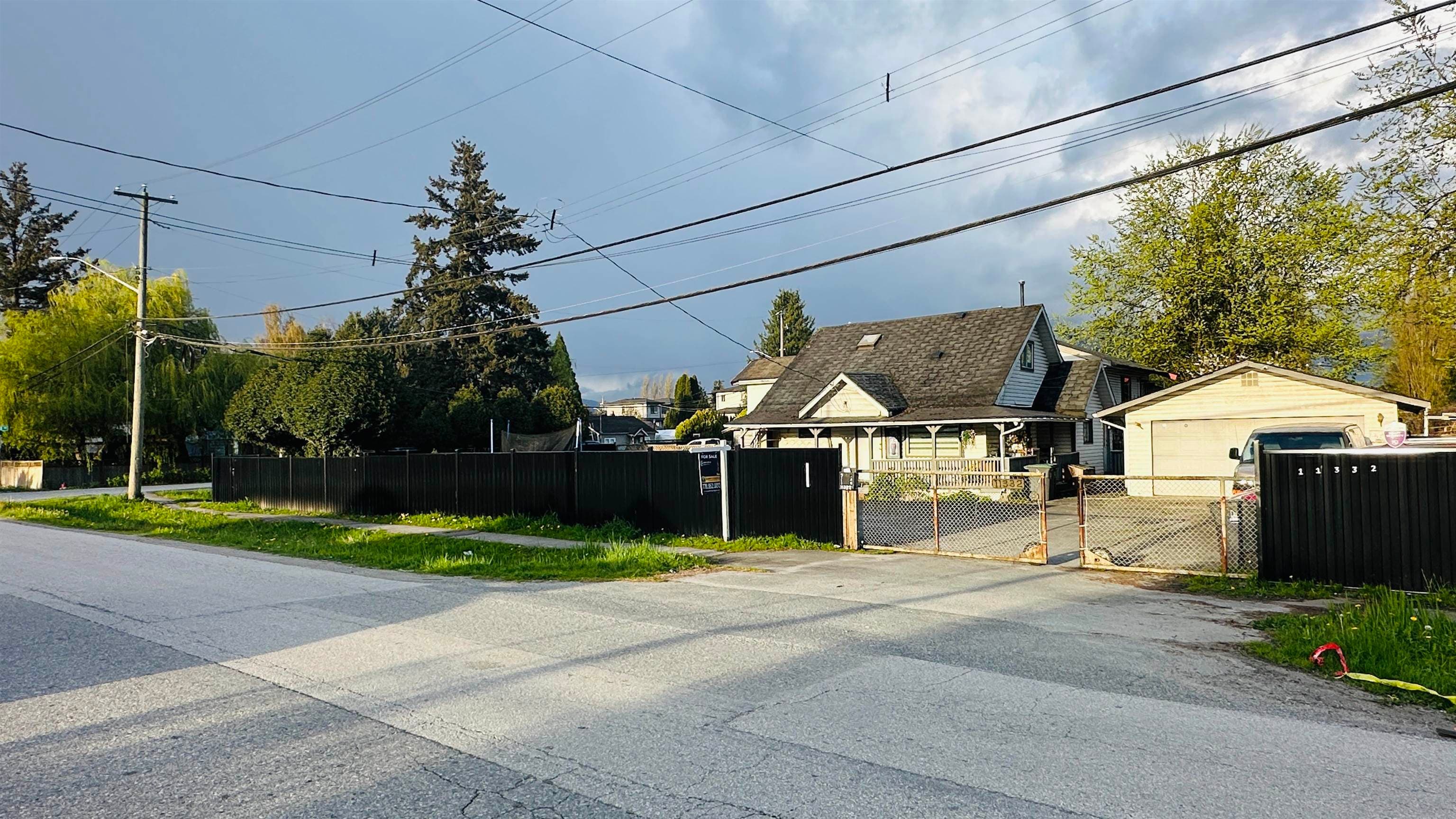 11332 124 Street, Surrey