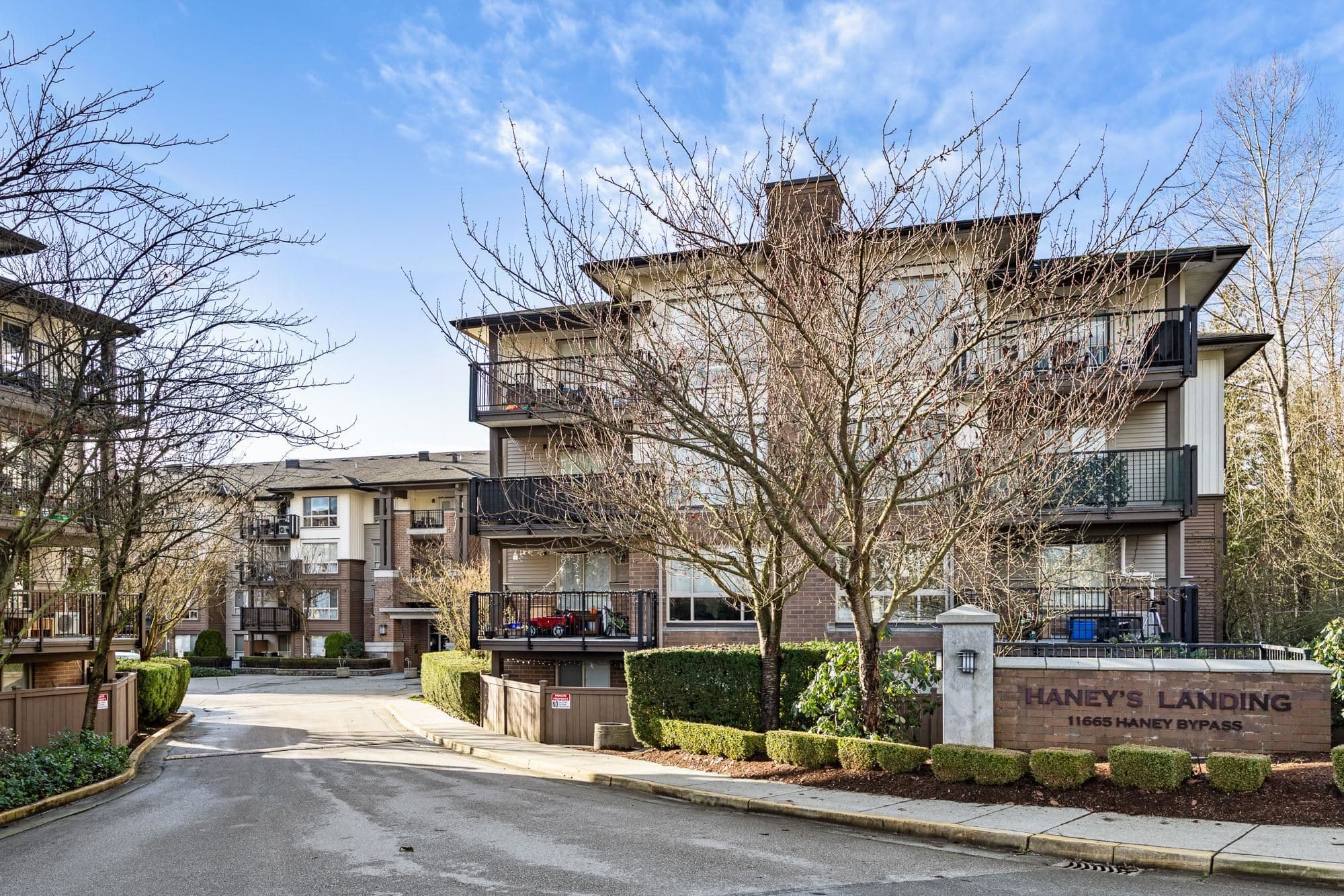 215 - 11665 Haney Bypass, Maple Ridge, V2X 8W9 — photo 2