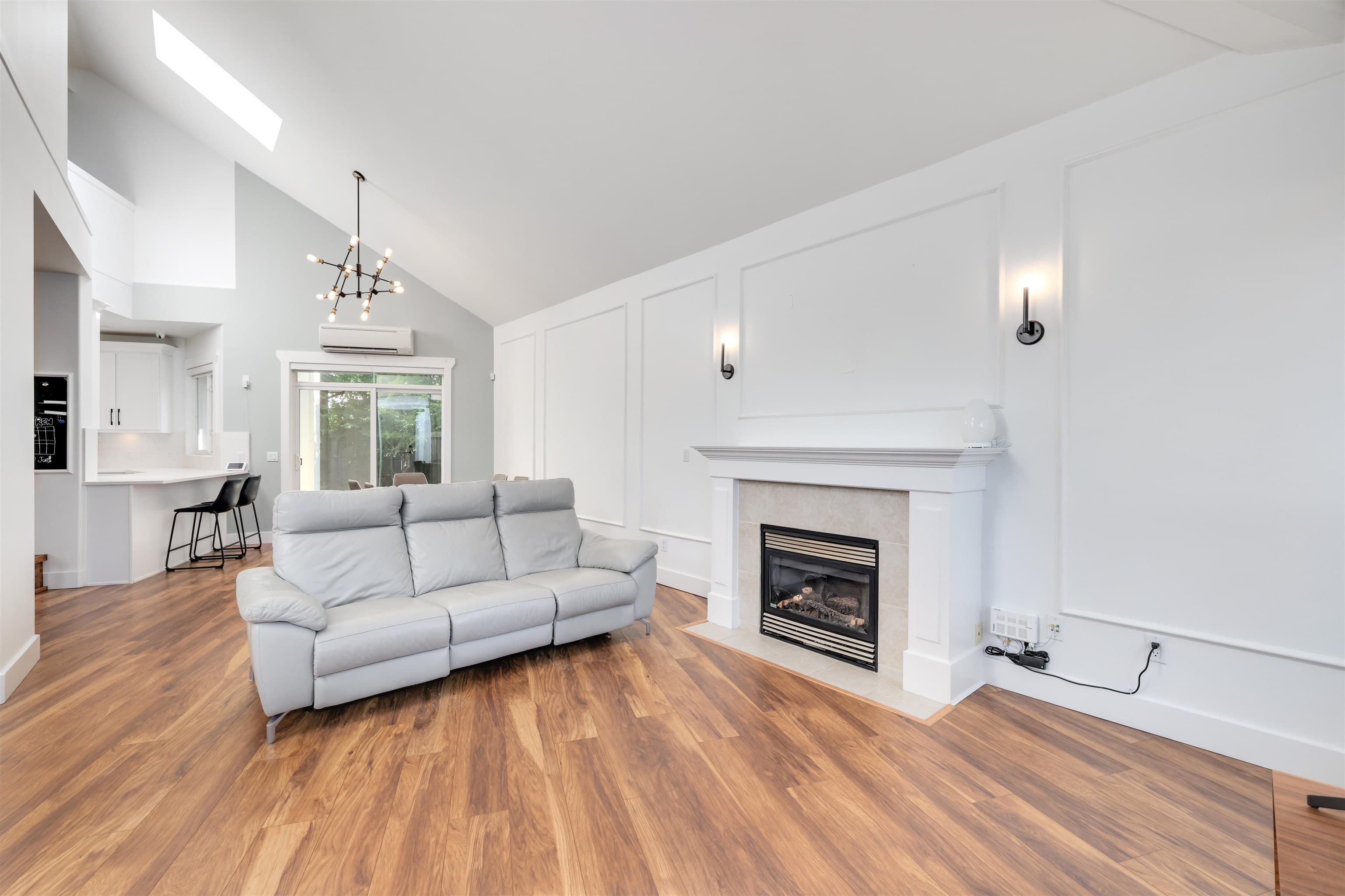 6982 Barnard Drive, Richmond, V7C 5T5 — photo 4