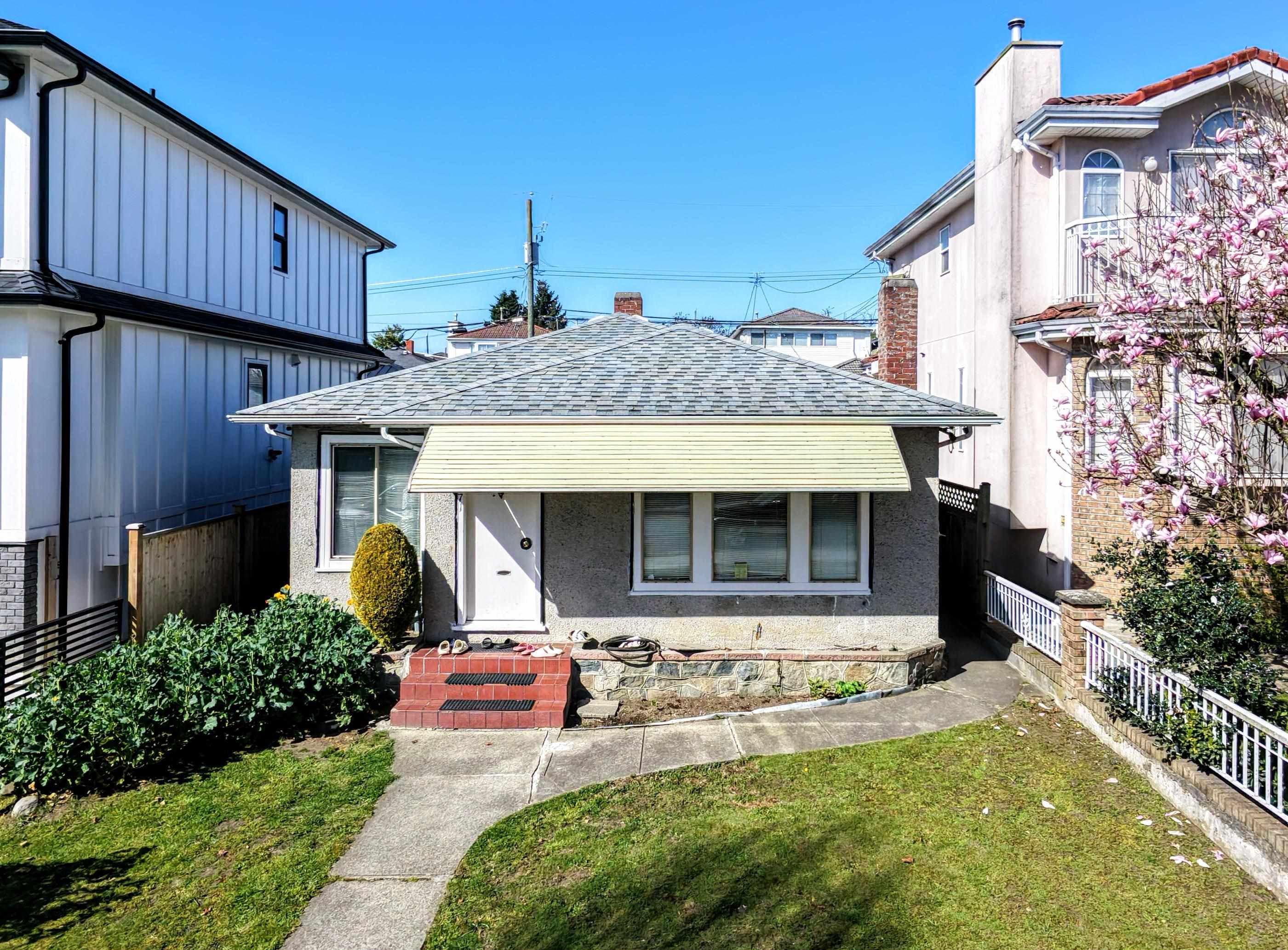 571 E 57th Avenue, Vancouver