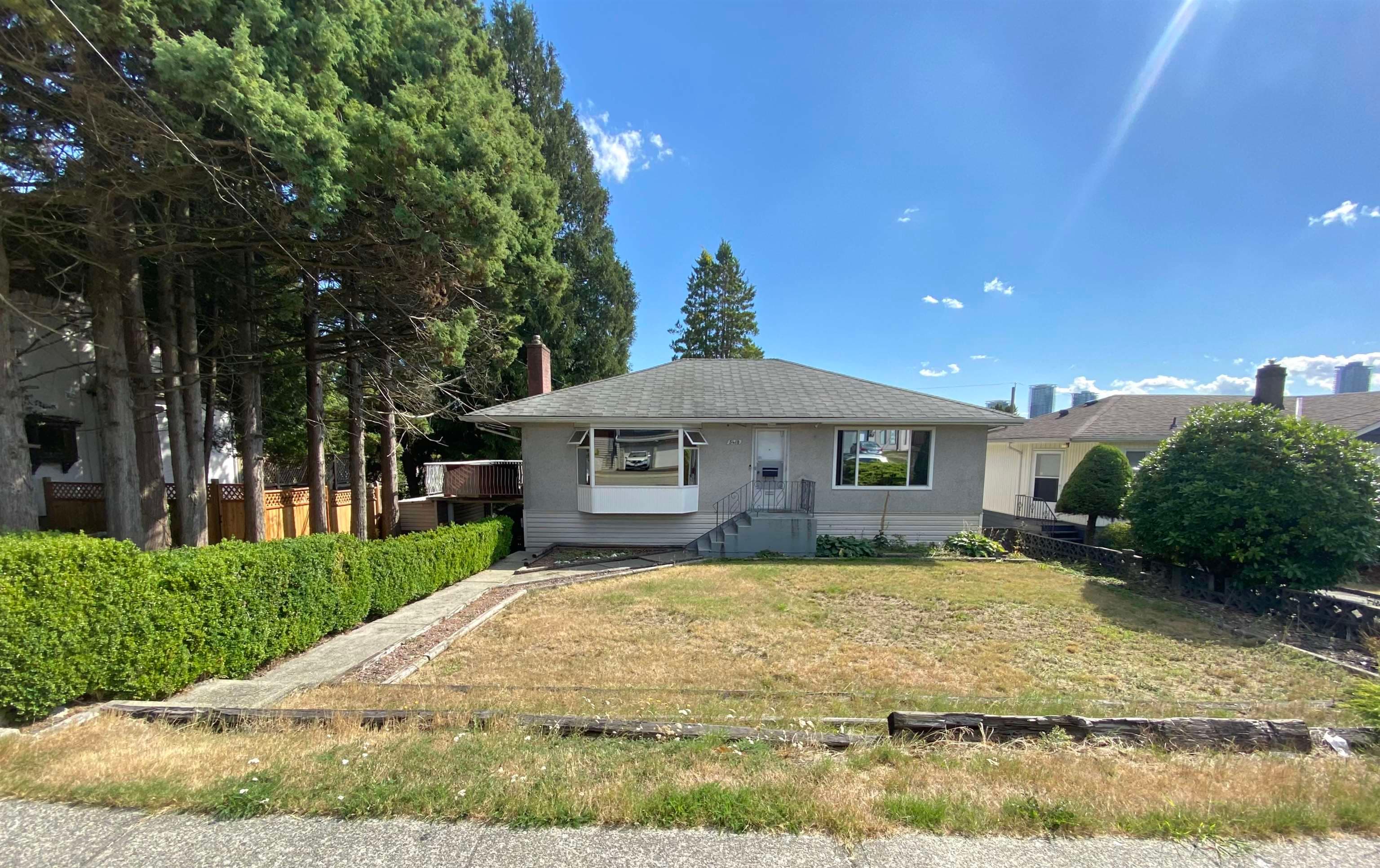 5410 Parker Street, Burnaby