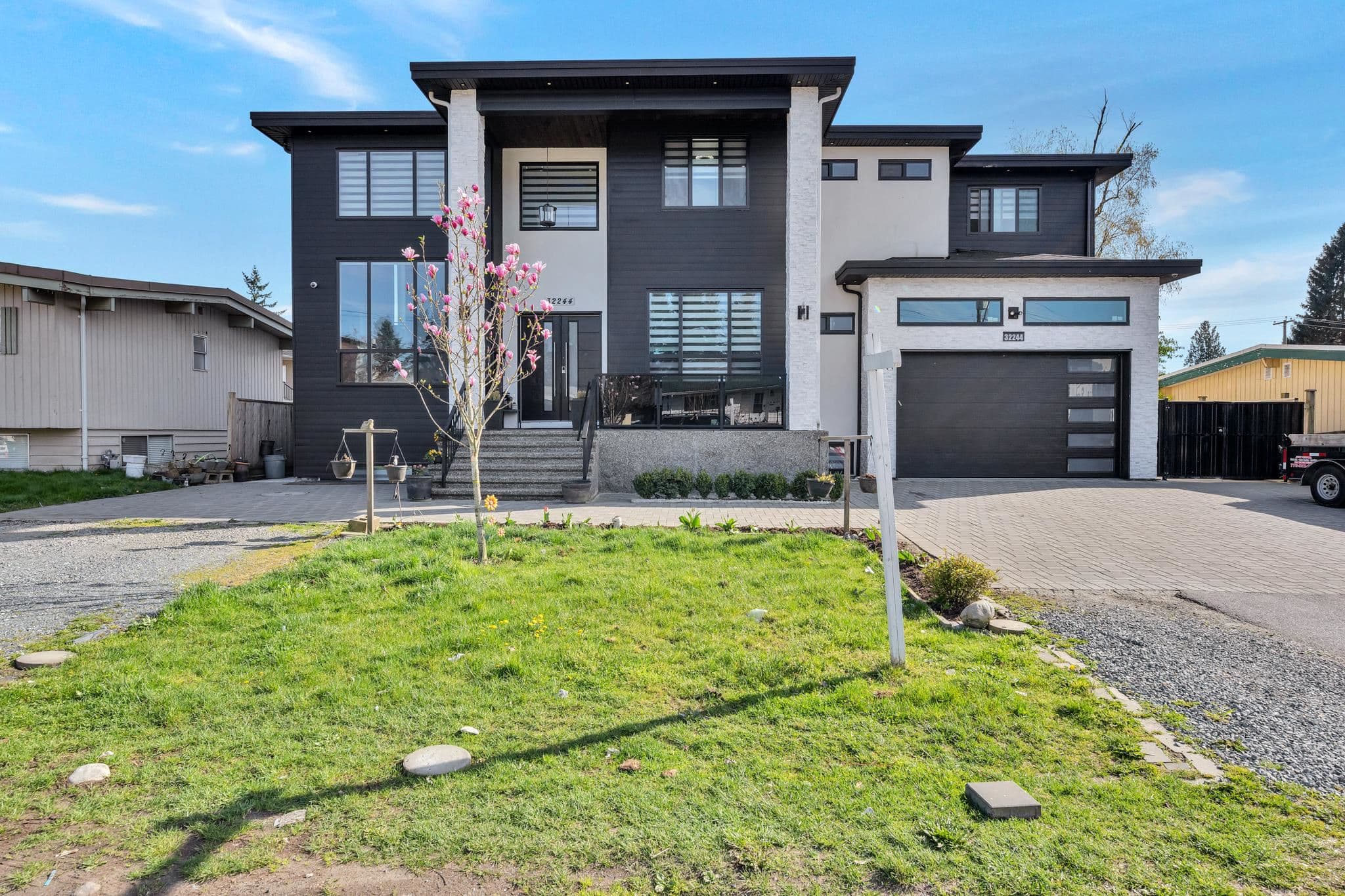 32244 Pineview Avenue, Abbotsford