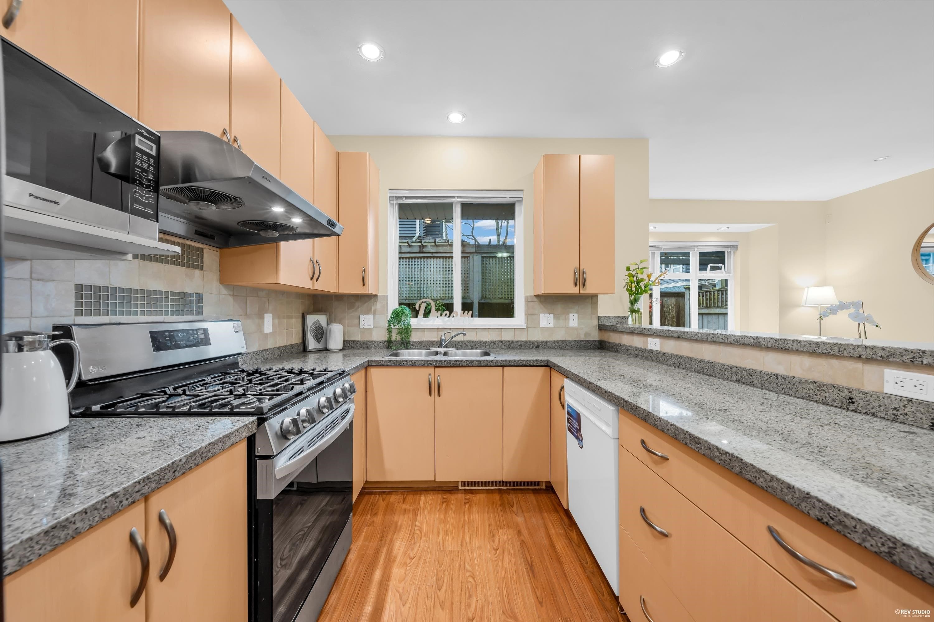 16 - 8600 No. 3 Road, Richmond