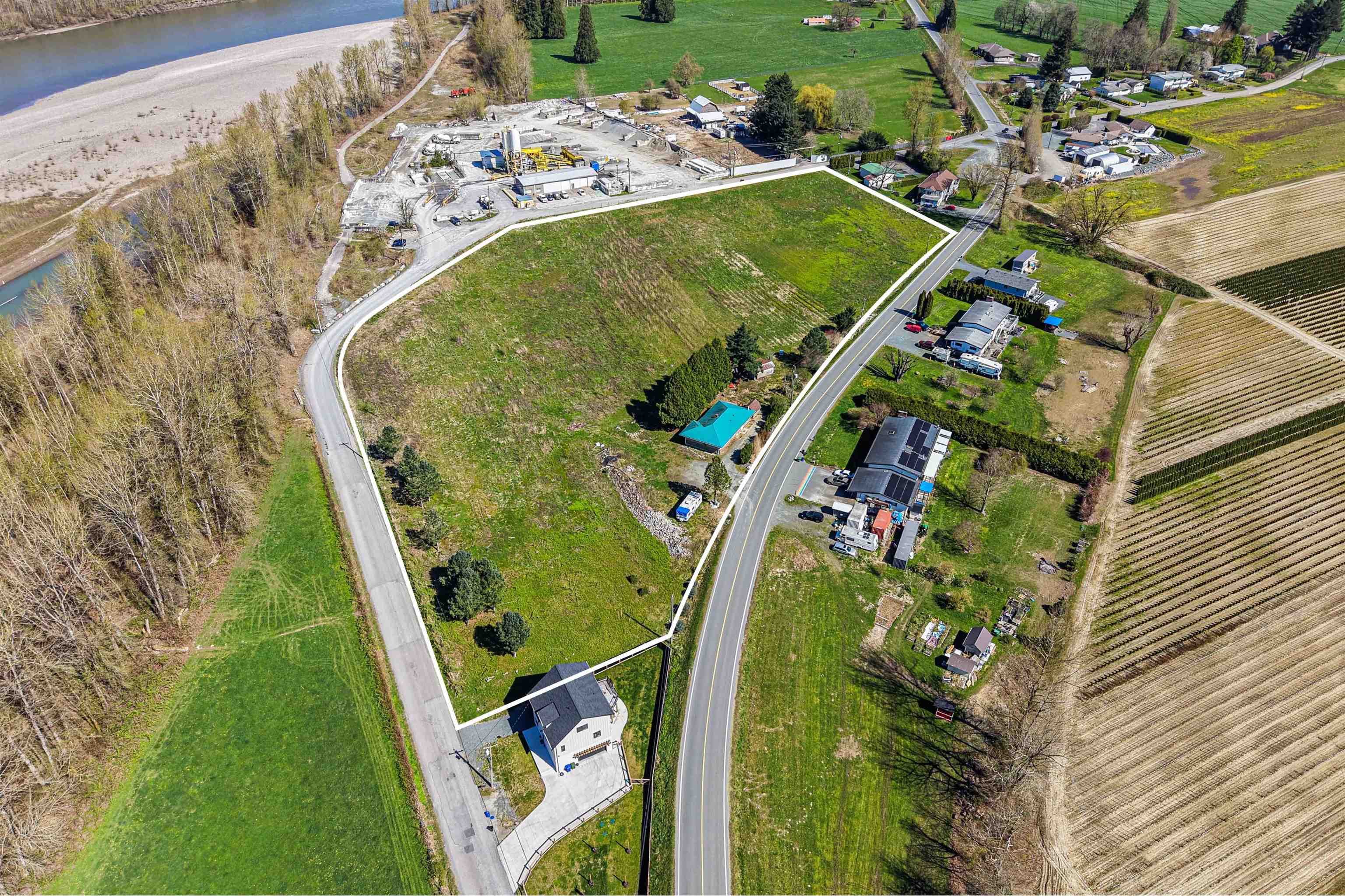 10715 Tower Road, Chilliwack, V2P 8B9 — photo 2