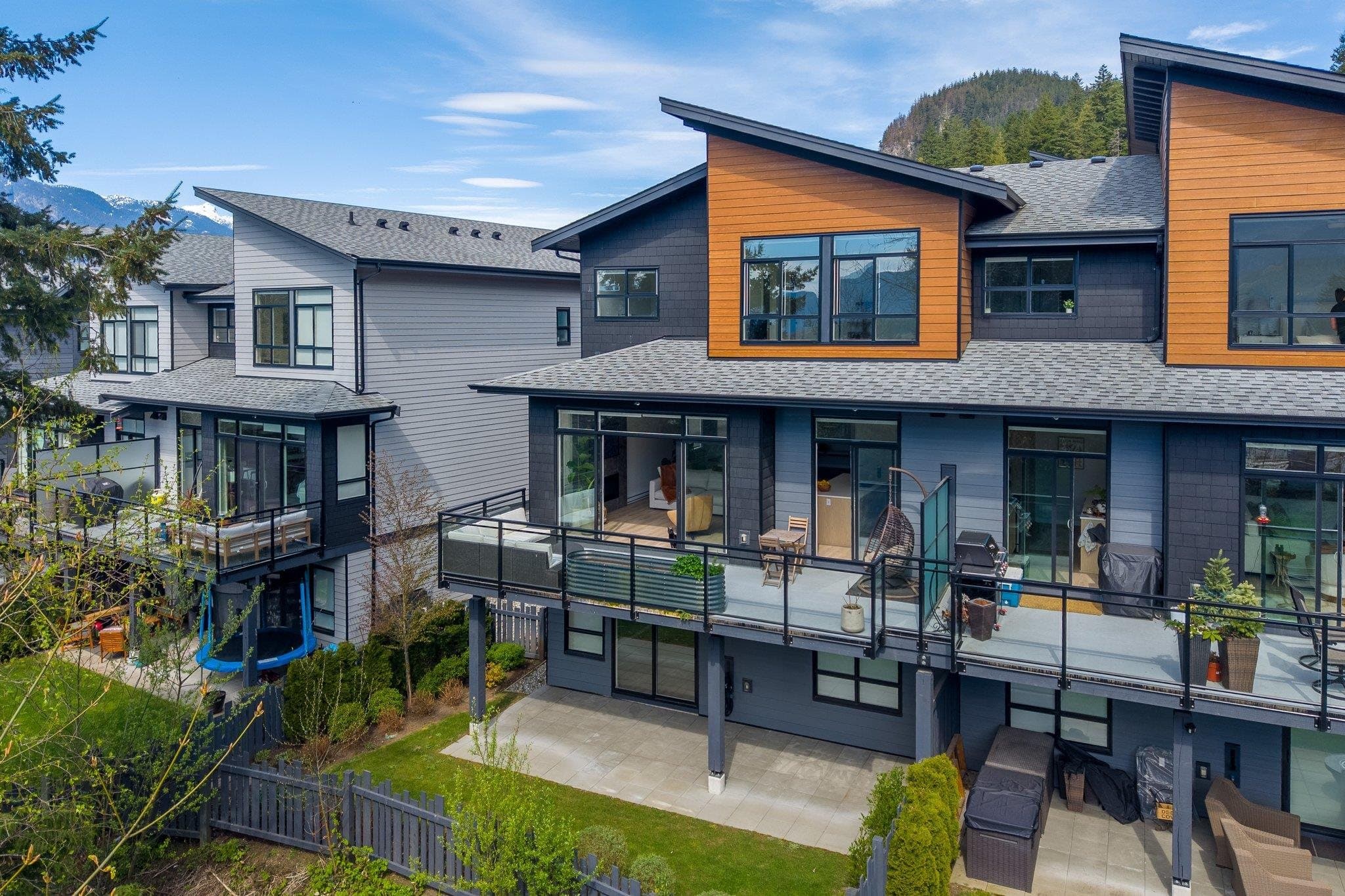 41203 Highline Place, Squamish, V8B 1C2 — photo 2