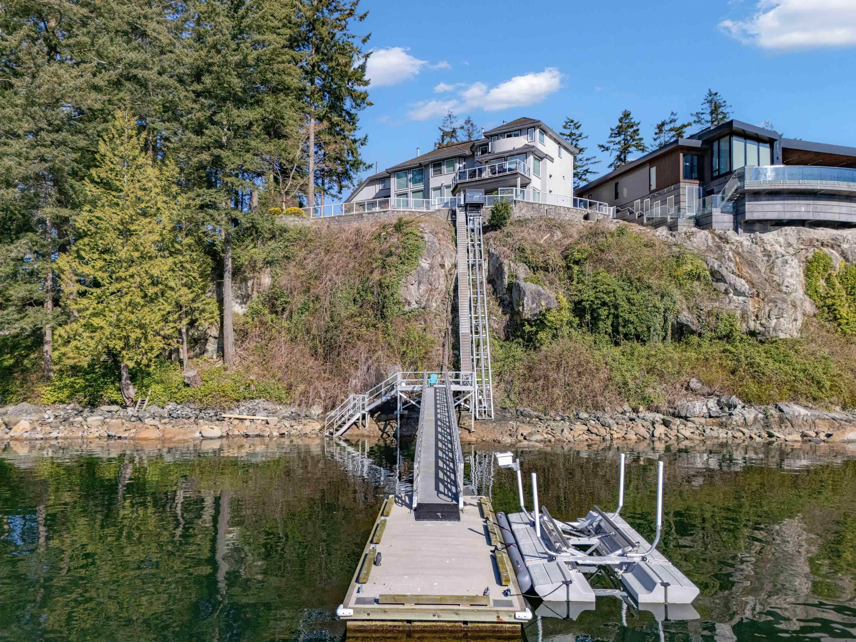 242 Turtlehead Road, Belcarra, V3H 4P2 — photo 3
