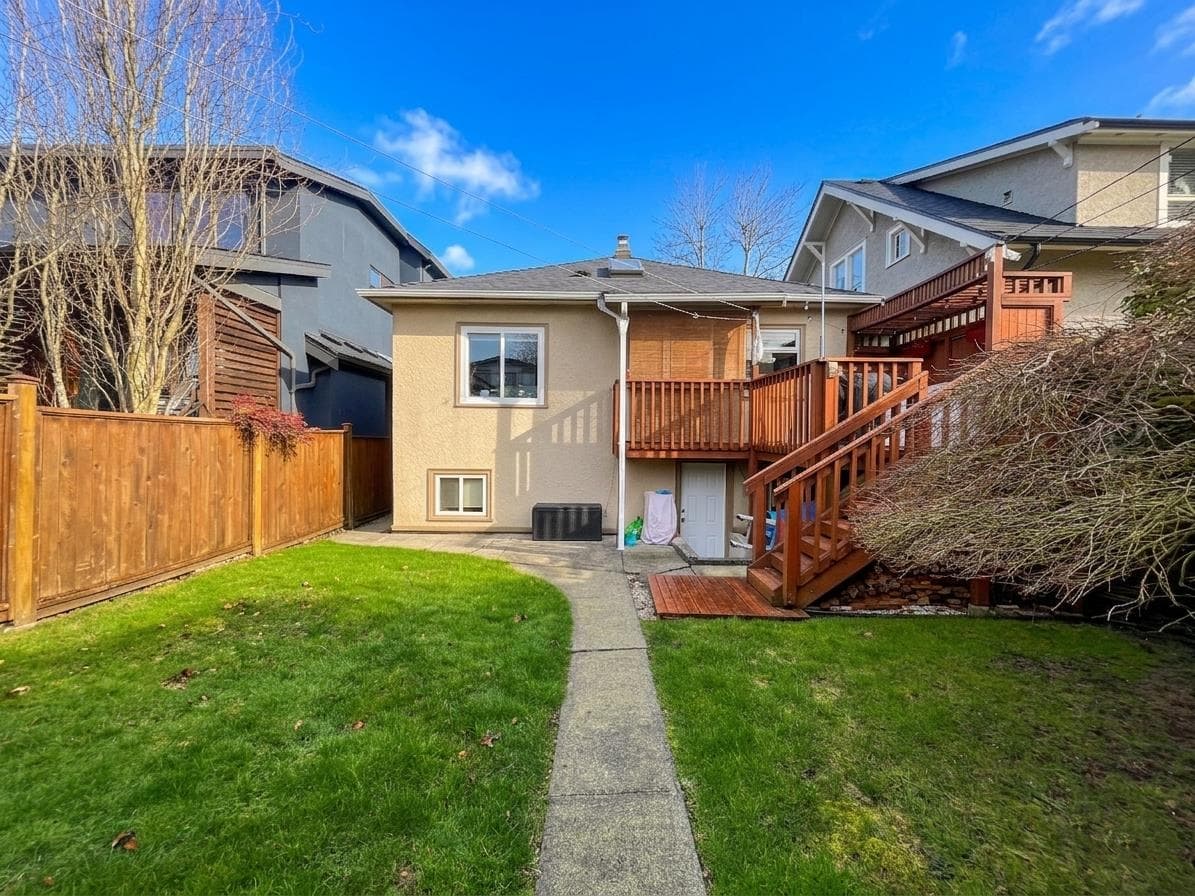 128 W 20th Avenue, Vancouver, V5Y 2C3 — photo 2