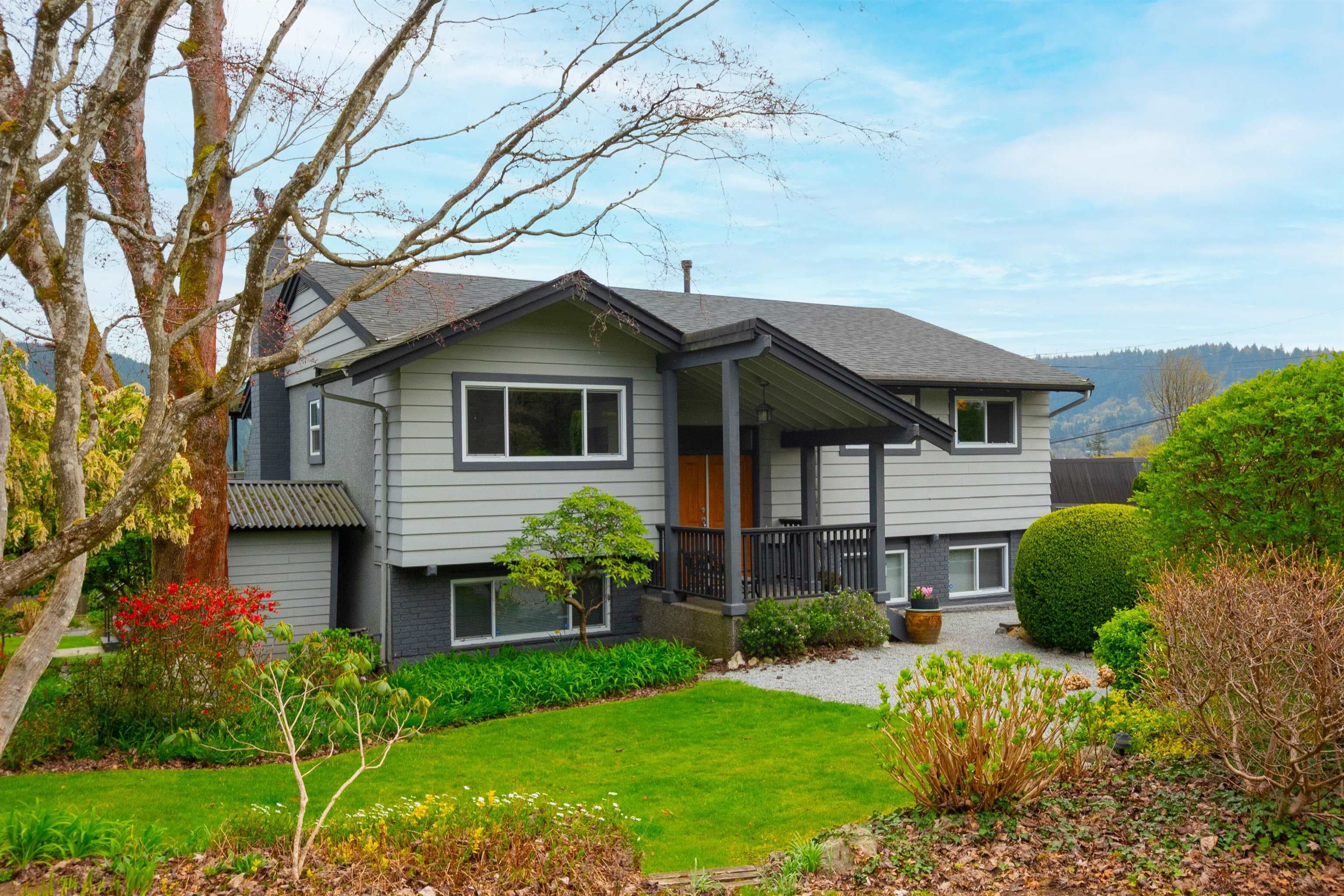 4300 Dollar Road, North Vancouver — sold