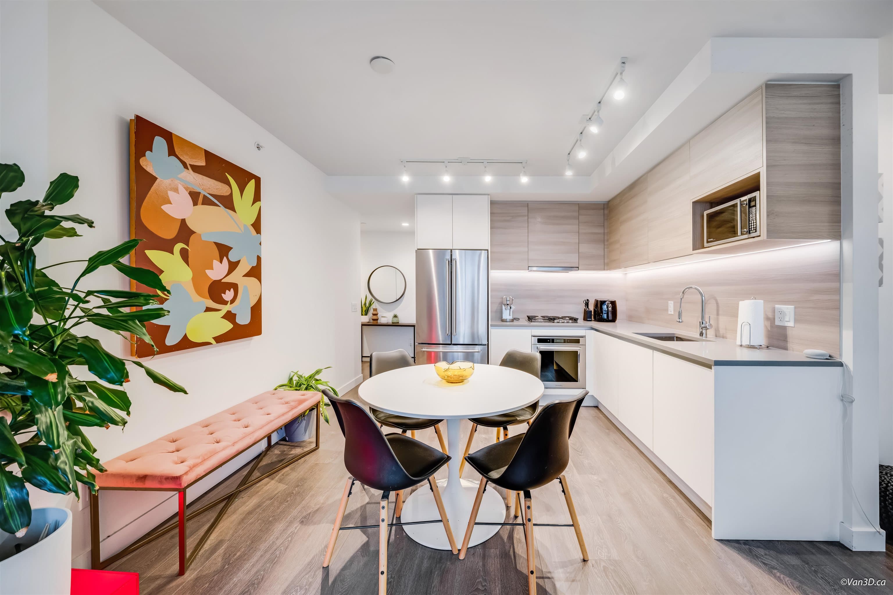 1204 - 525 Foster Avenue, Coquitlam