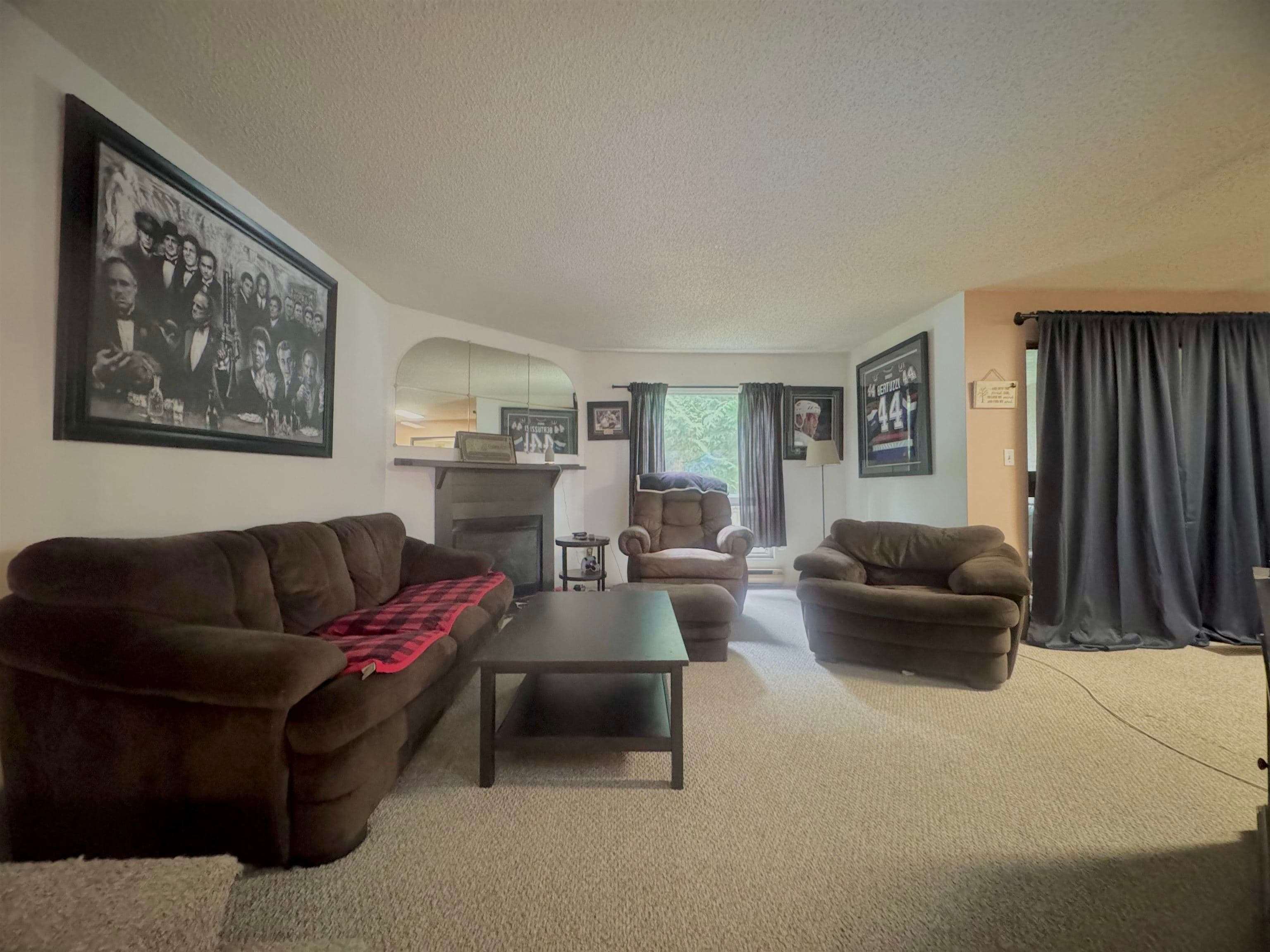 10589 Holly Park Lane, Surrey, V3R 6X8 — photo 3
