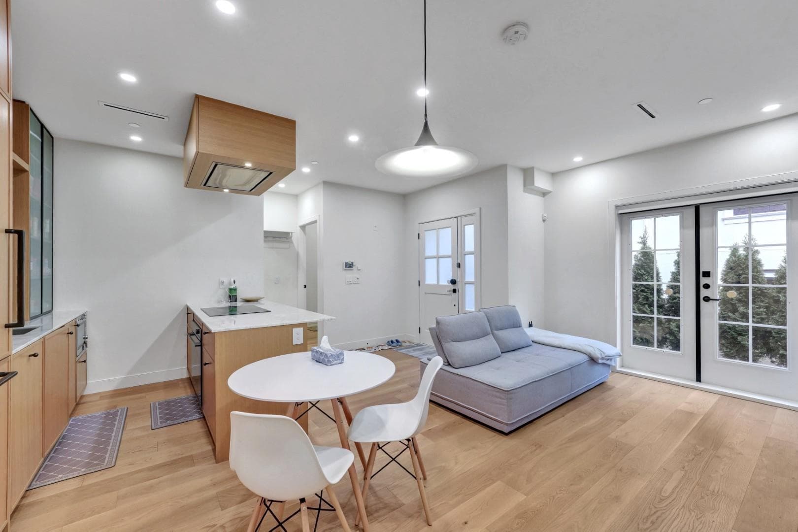 1232 W 26th Avenue, Vancouver, V6H 2A9 — photo 1