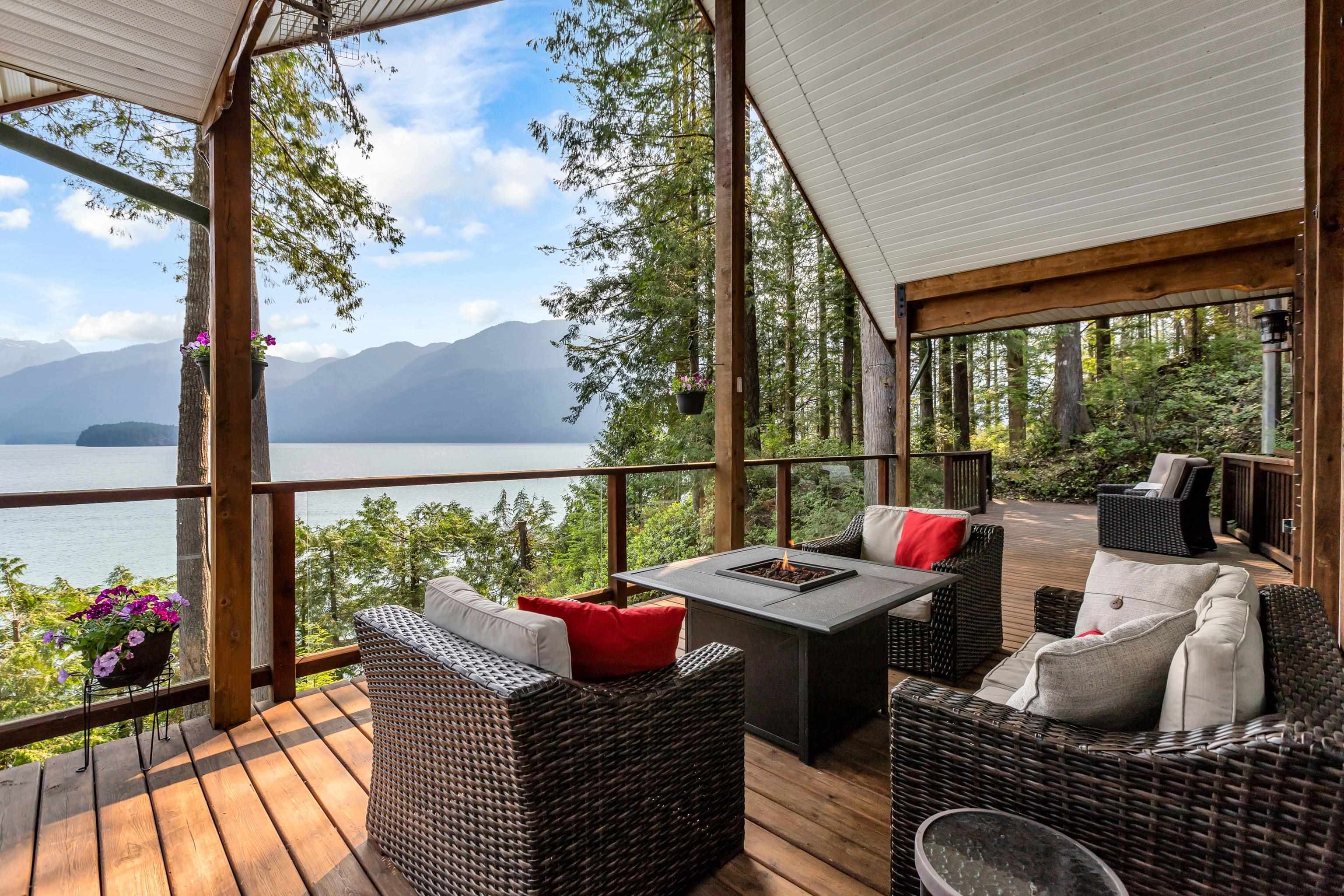 4 Christian Cove, Pitt Meadows, V3Y 1Z1 — photo 3