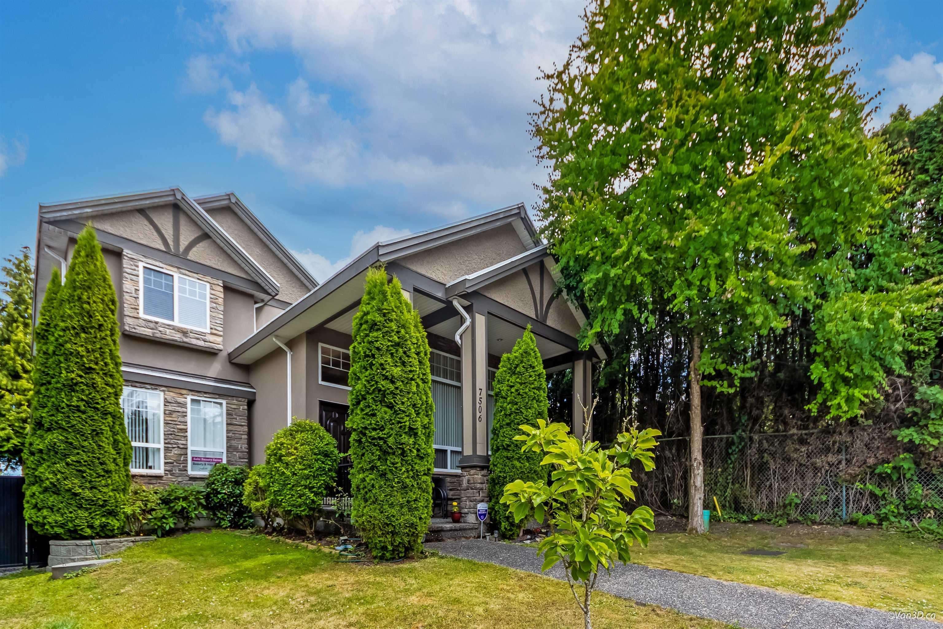 7506 143c Street, Surrey, V3W 1S2 — photo 1