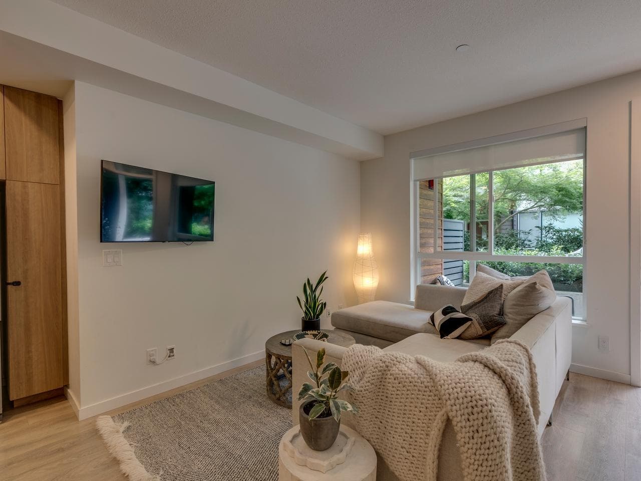 8 - 533 E 3rd Street, North Vancouver, V7L 1G4 — photo 5