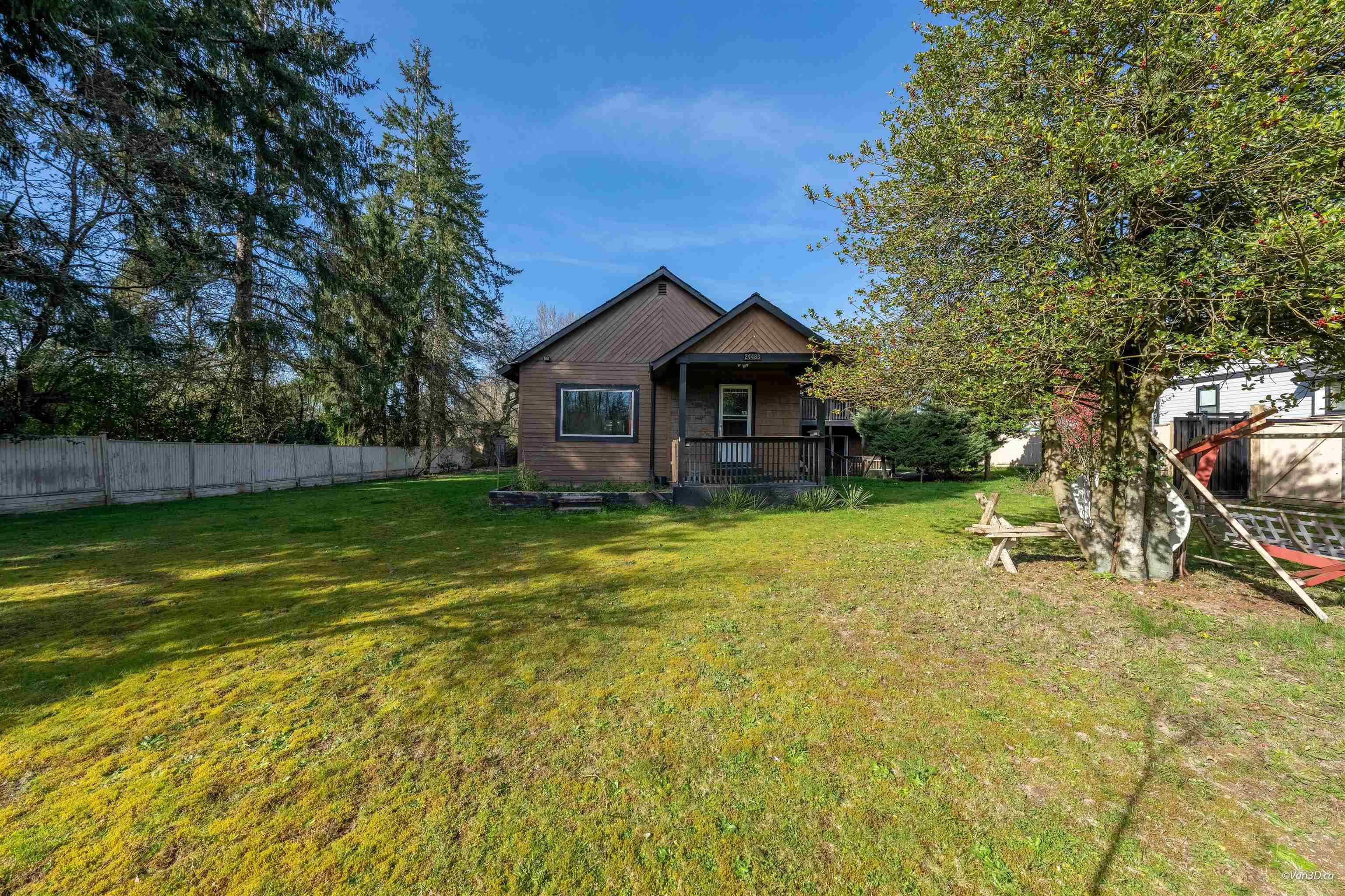24483 Dewdney Trunk Road, Maple Ridge, V4R 1W9 — photo 4