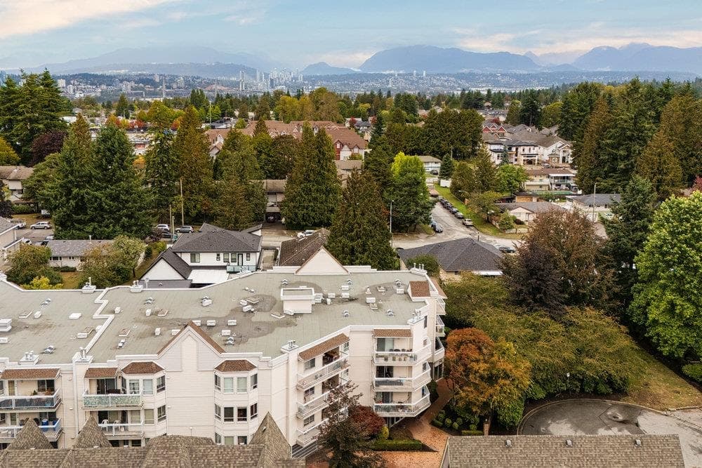 206 - 9299 121 Street, Surrey, V3V 7X8 — photo 5