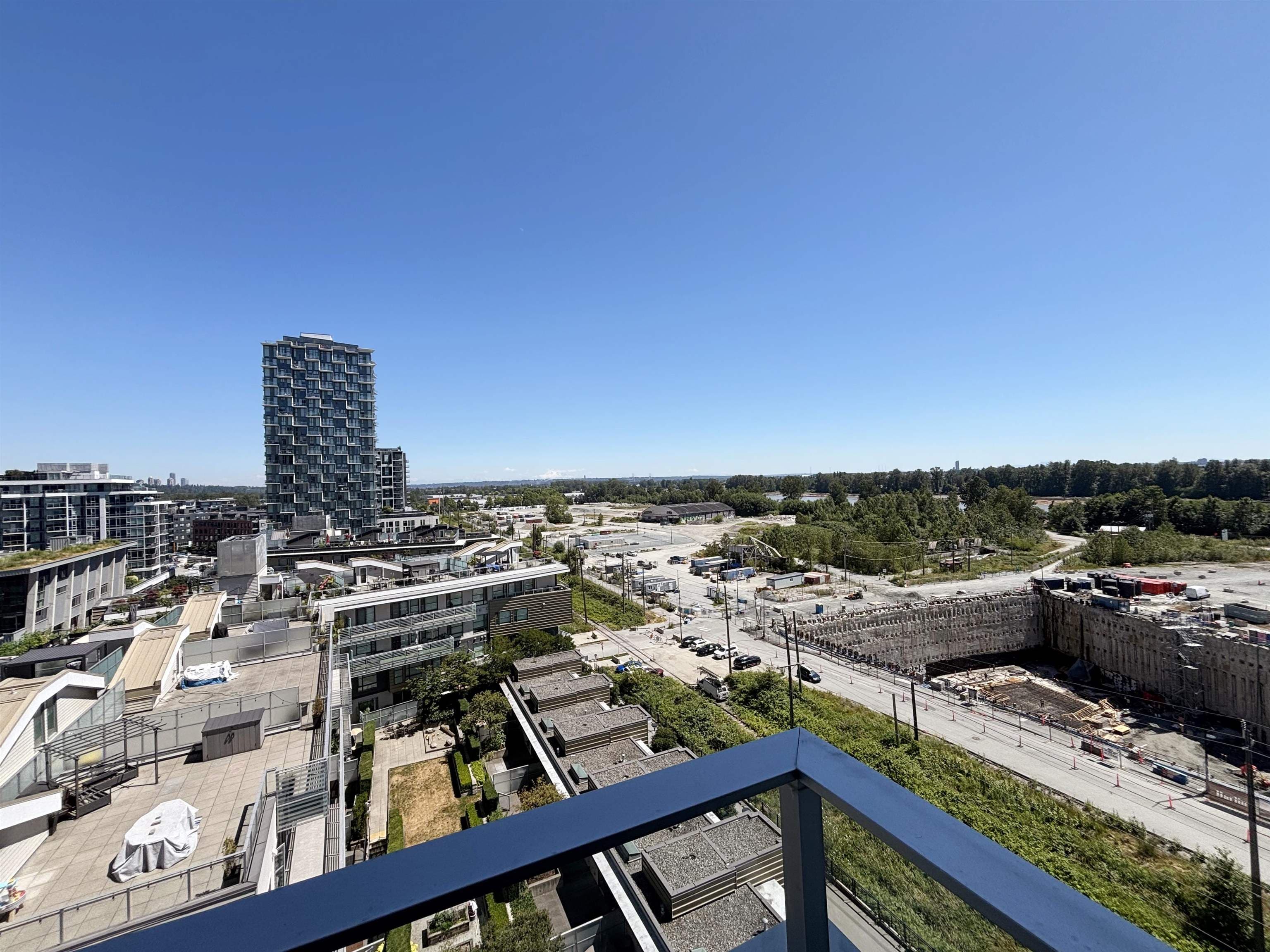 1001 - 3438 Sawmill Crescent, Vancouver