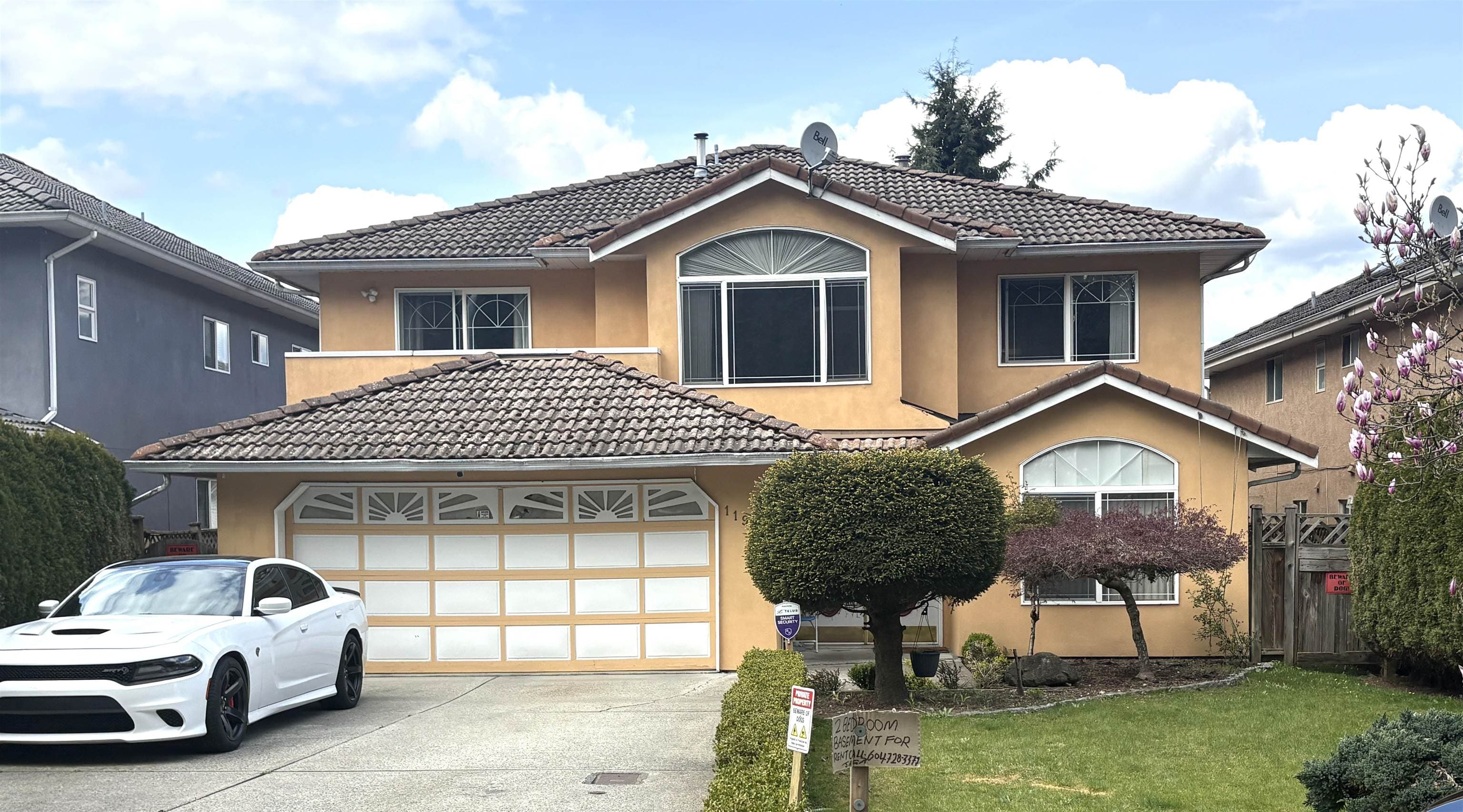11903 98 Avenue, Surrey