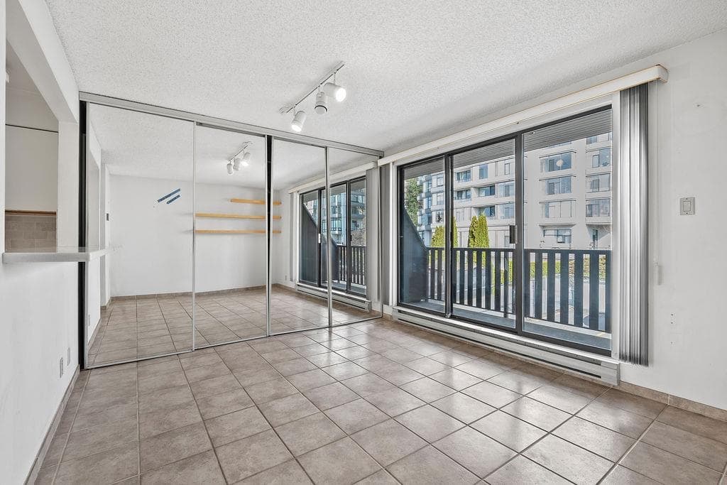 1465 Clyde Avenue, West Vancouver, V7T 1E9 — photo 5