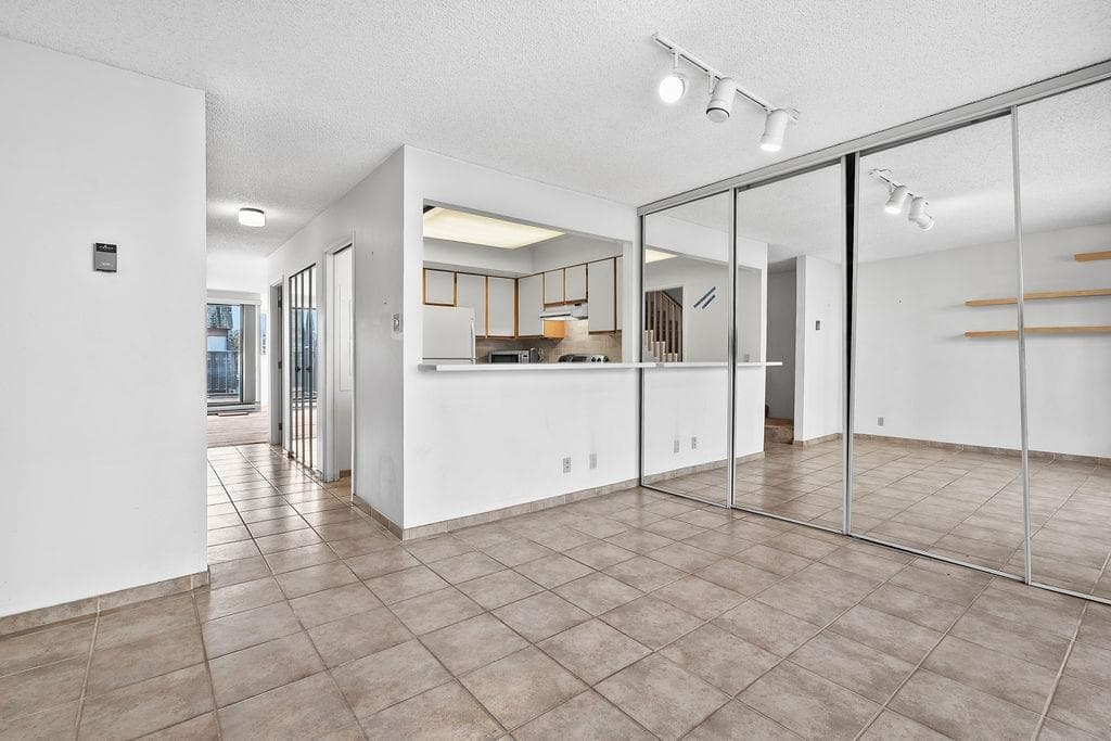 1465 Clyde Avenue, West Vancouver, V7T 1E9 — photo 4