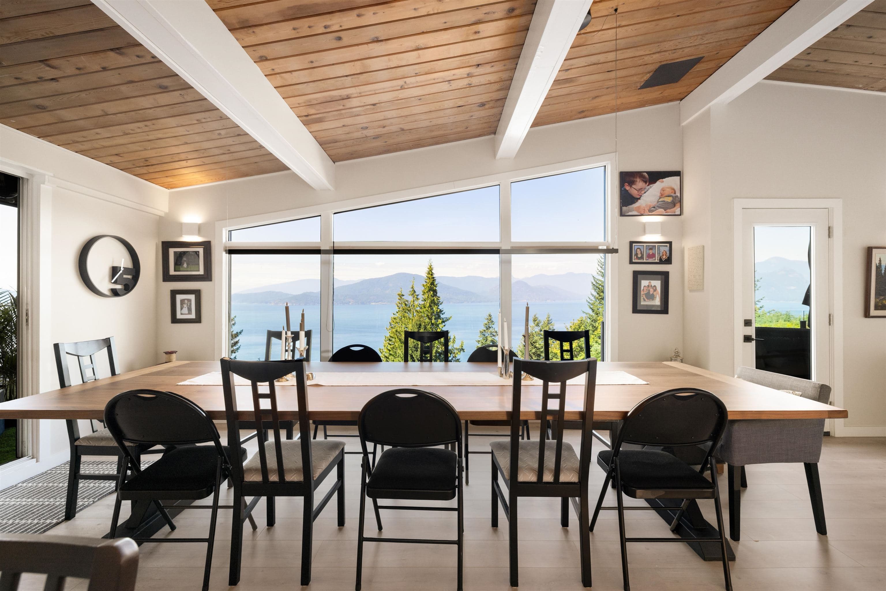 195 Kelvin Grove Way, Lions Bay, V0N 2E0 — photo 1
