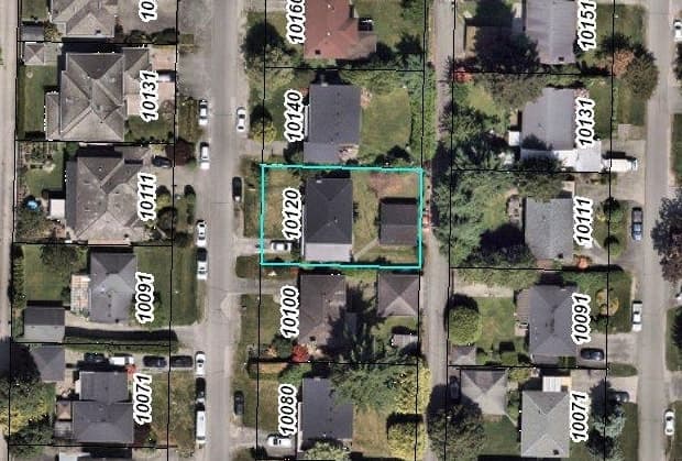 10120 Aintree Crescent, Richmond