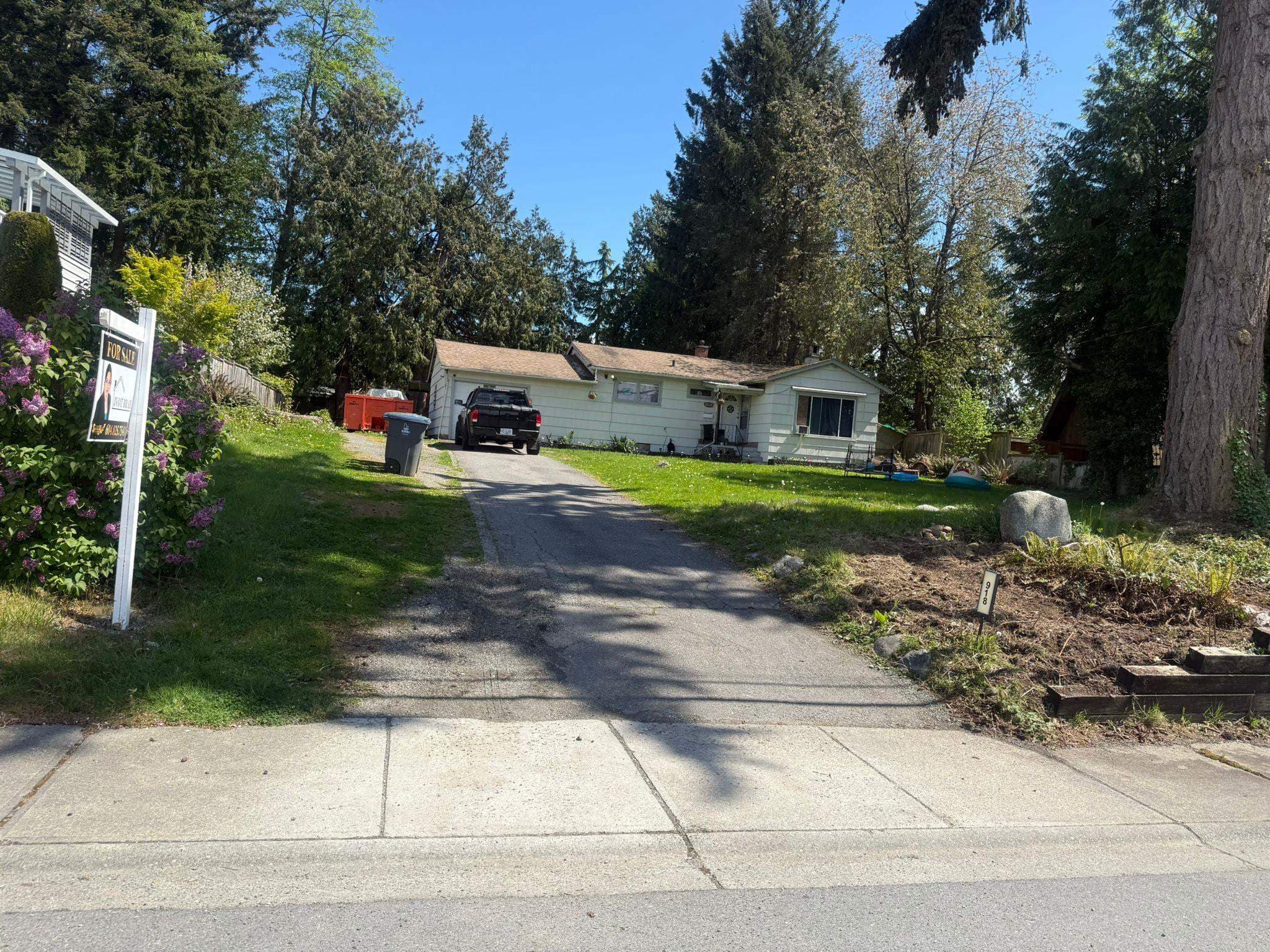 918 164 Street, Surrey, V4A 4Y5 — photo 2
