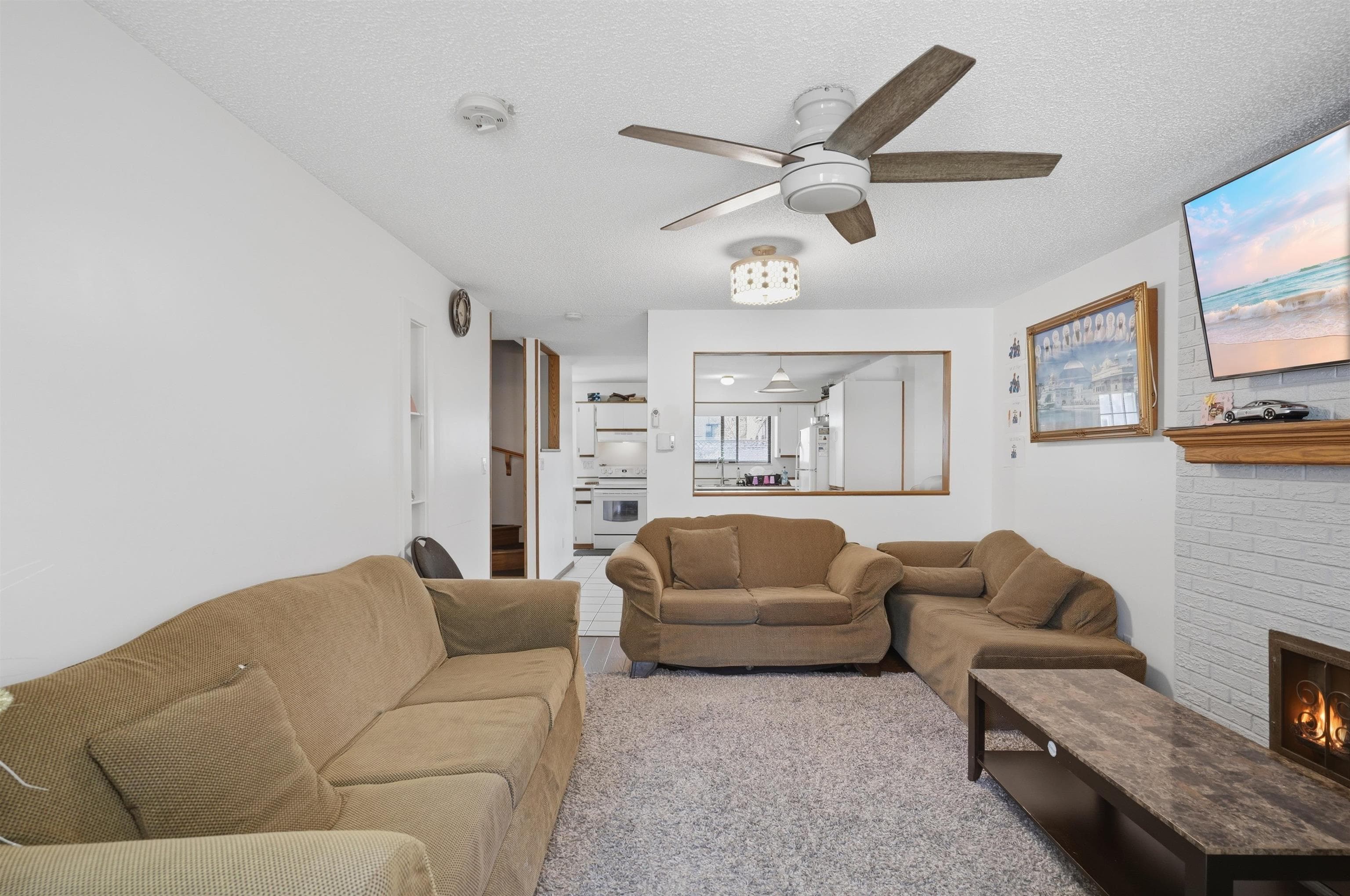 13242 67 Avenue, Surrey, V3W 7J2 — photo 3