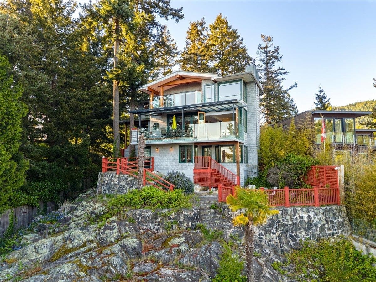 5812 Eagle Island, West Vancouver — sold