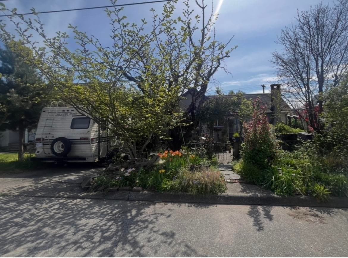2204 Hamilton Street, New Westminster