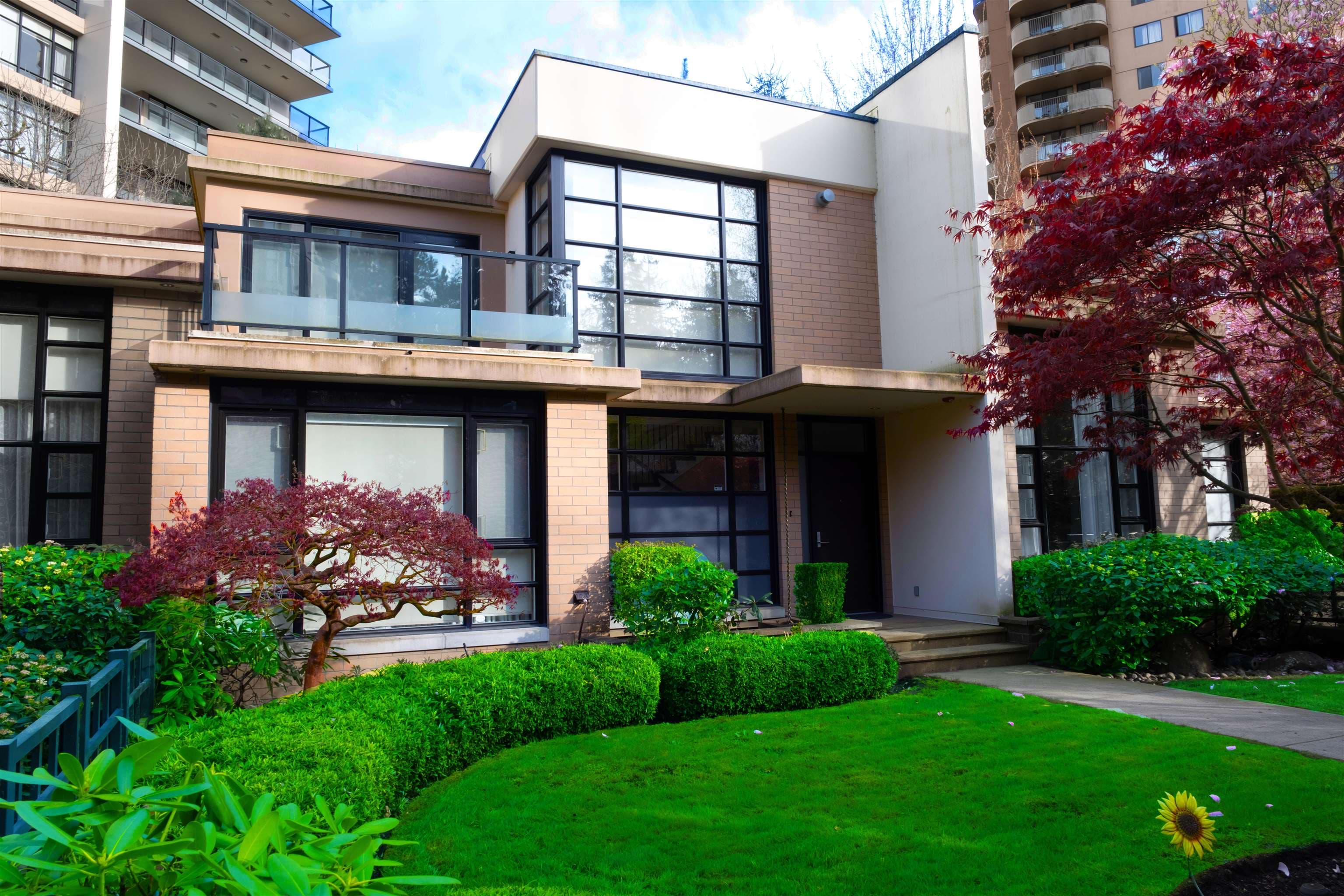 6198 Wilson Avenue, Burnaby