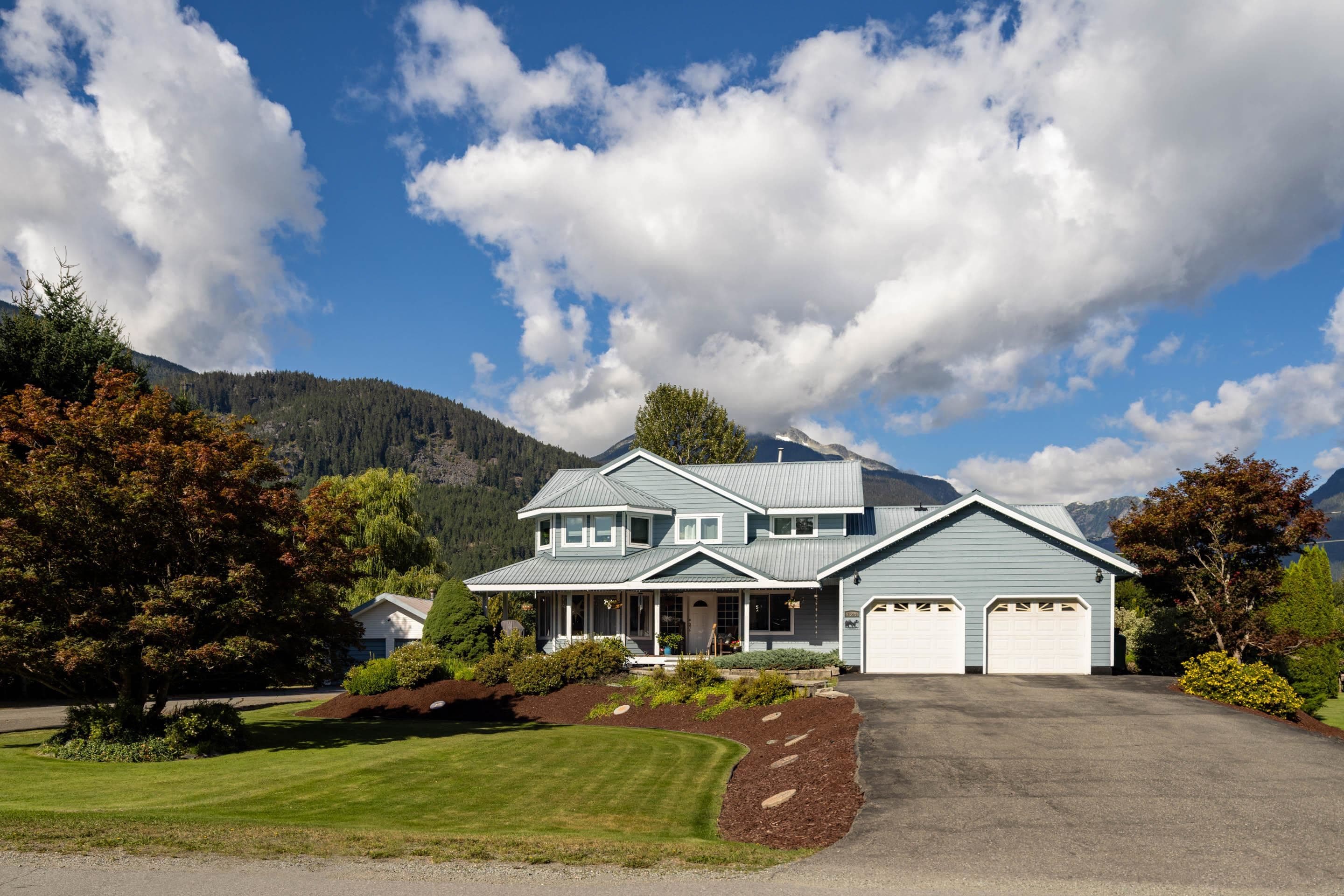 7569 Oberson Road, Pemberton, V0N 2L0 — photo 3