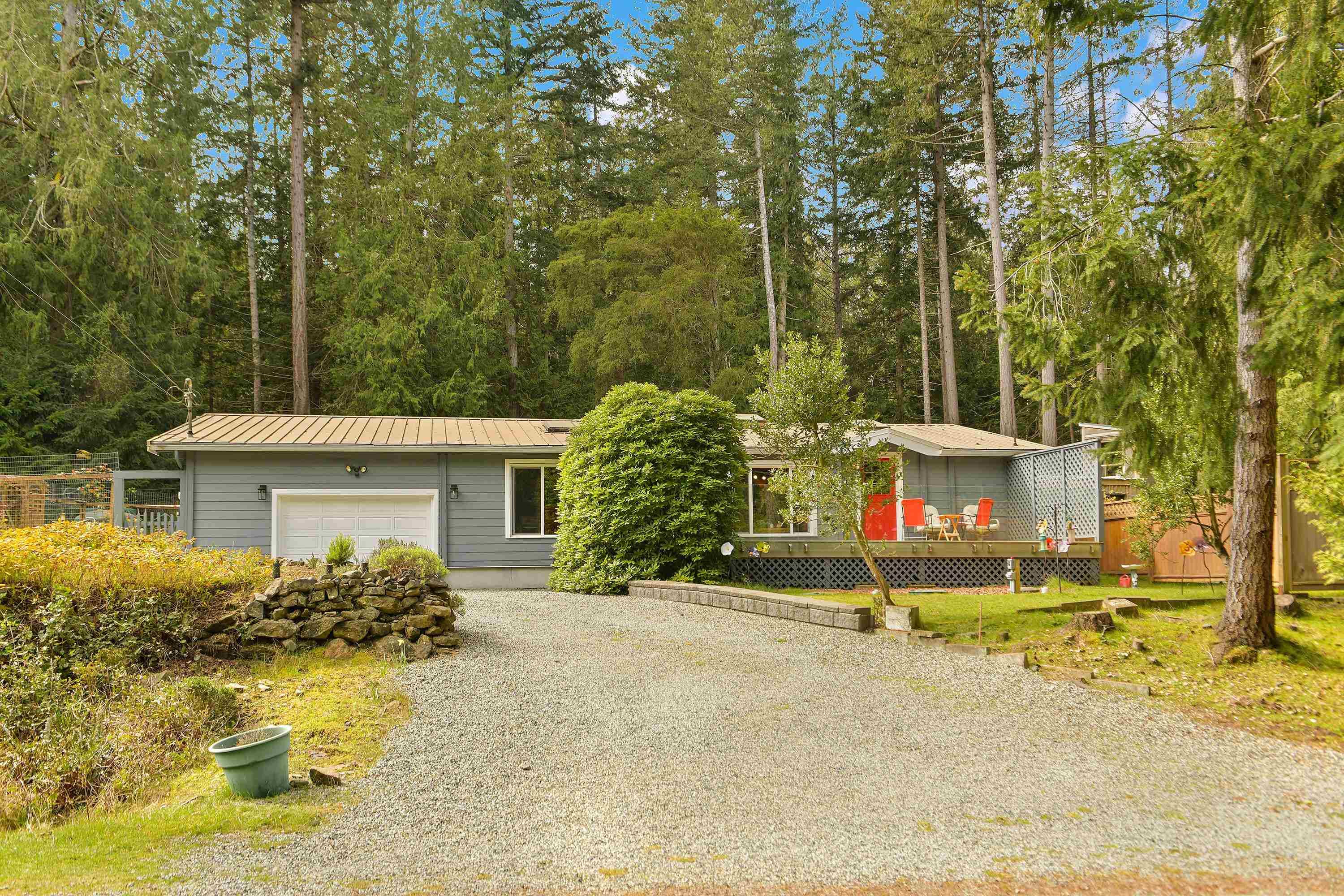 514 Aya Reach Road, Mayne Island