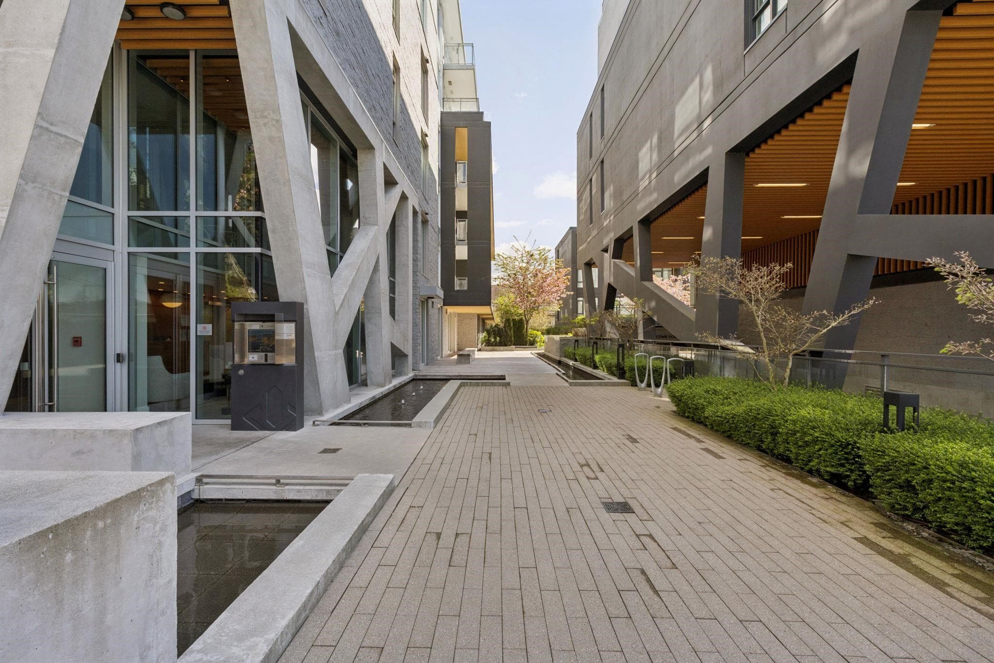 203 - 7428 Alberta Street, Vancouver, V5X 0J5 — photo 2