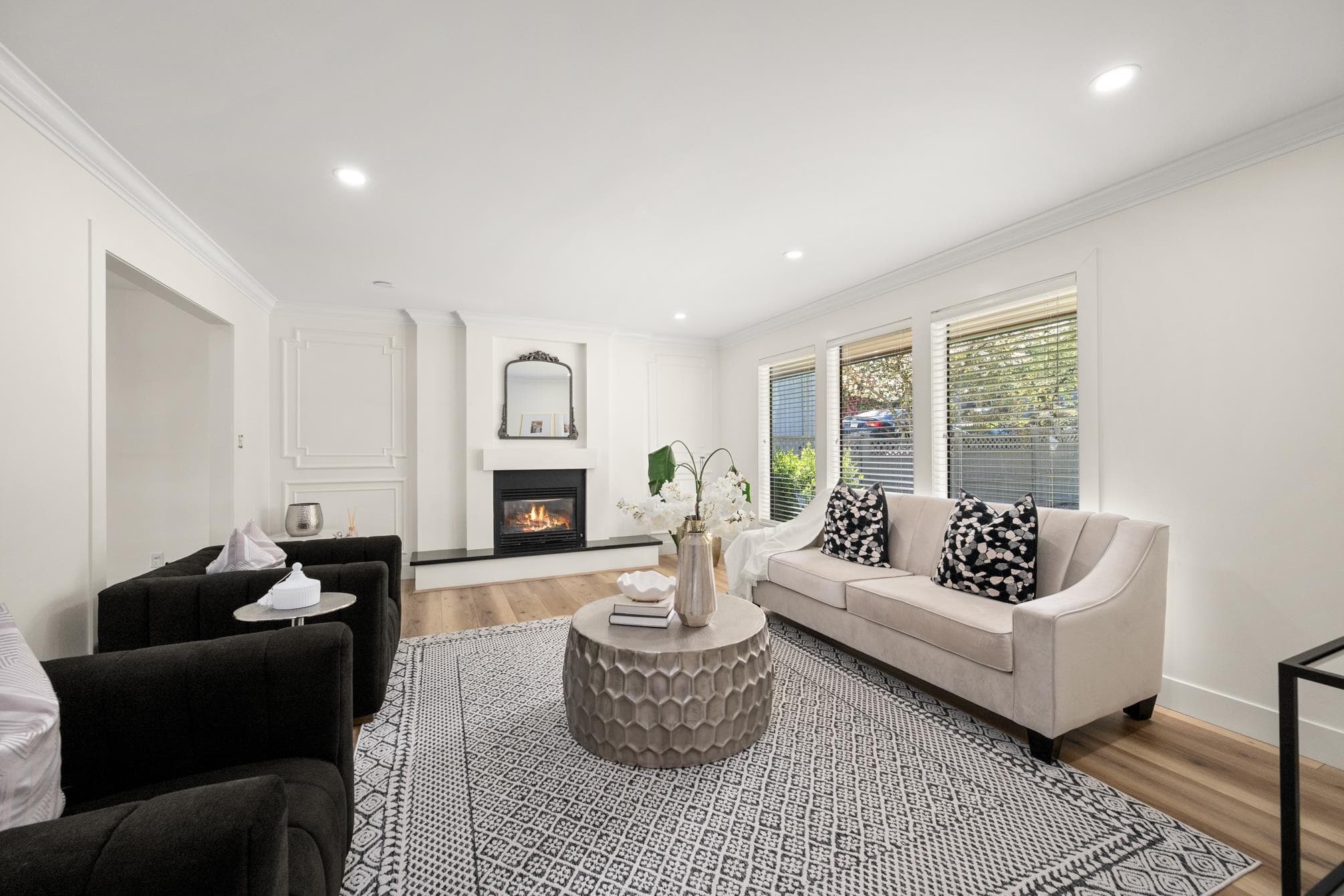 11473 Royal Crescent, Surrey — sold