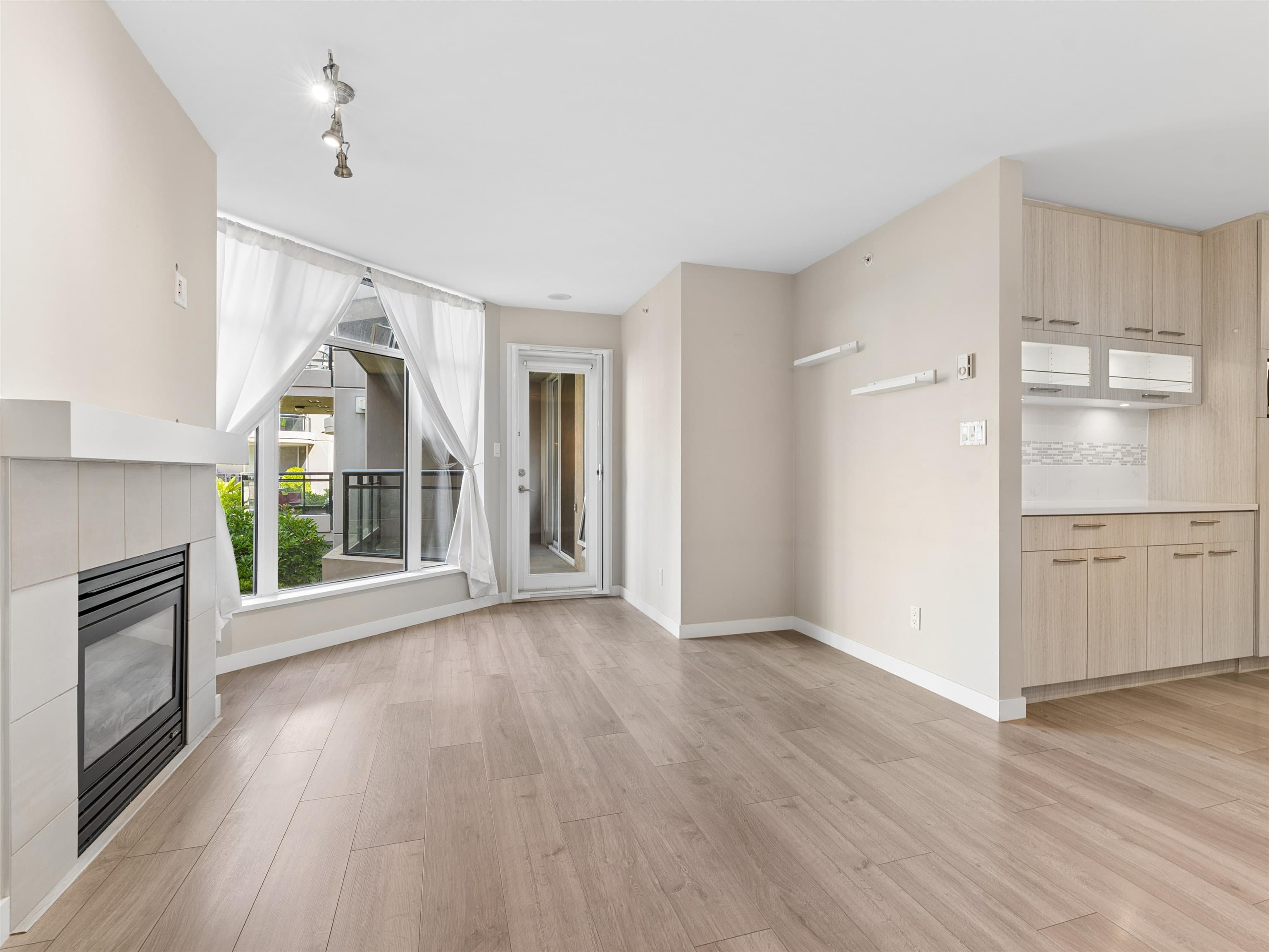 219 - 8480 Granville Avenue, Richmond