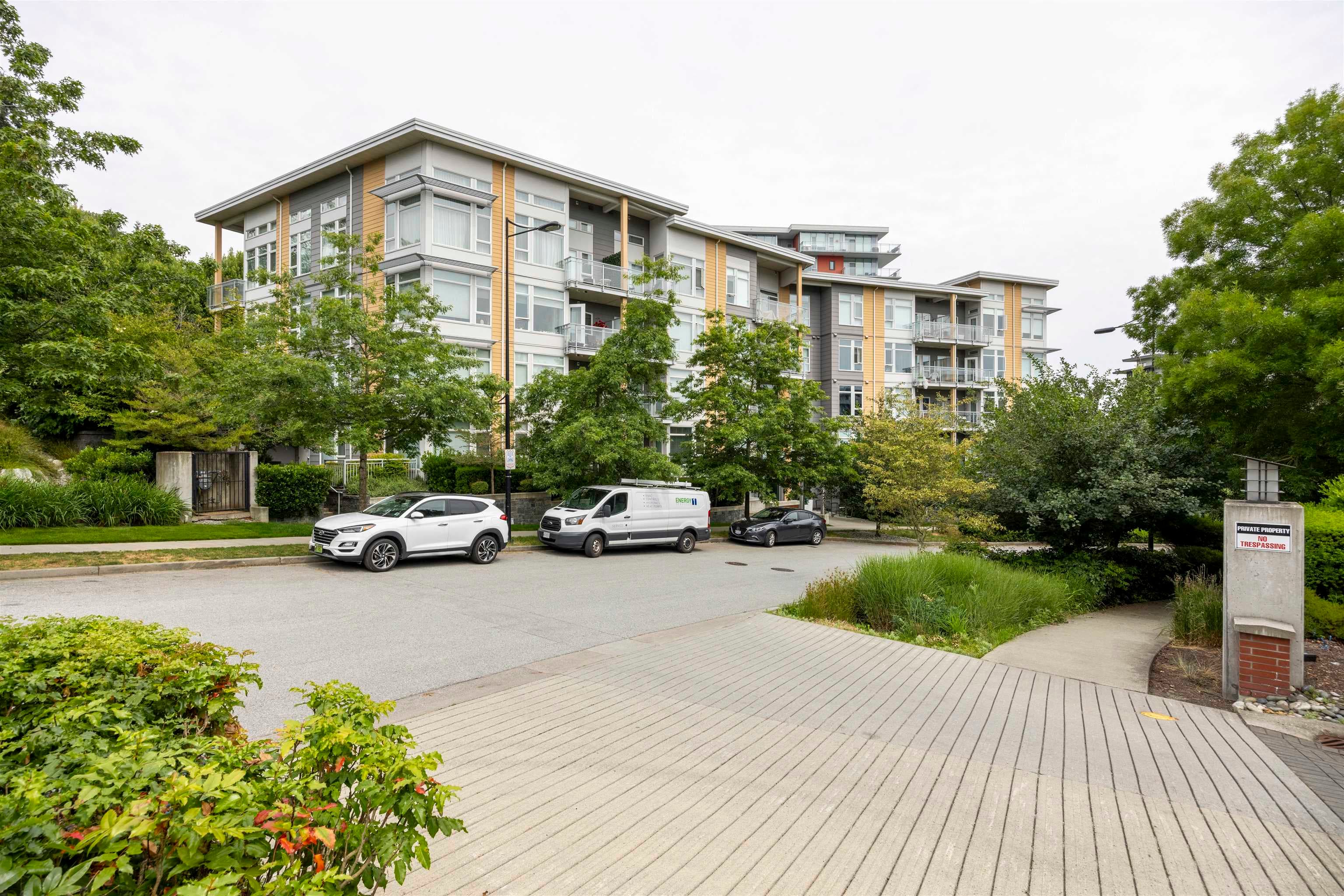 406 - 3263 Pierview Crescent, Vancouver