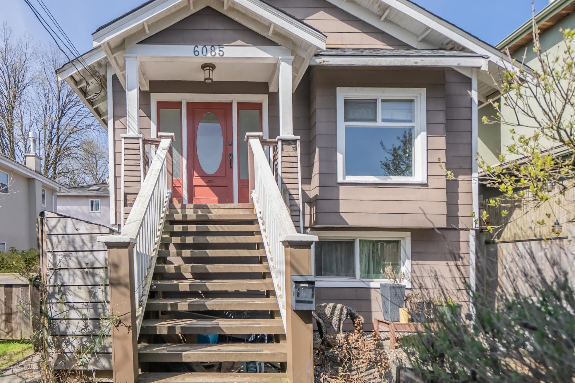 6085 Quebec Street, Vancouver, V5W 2P5 — photo 2