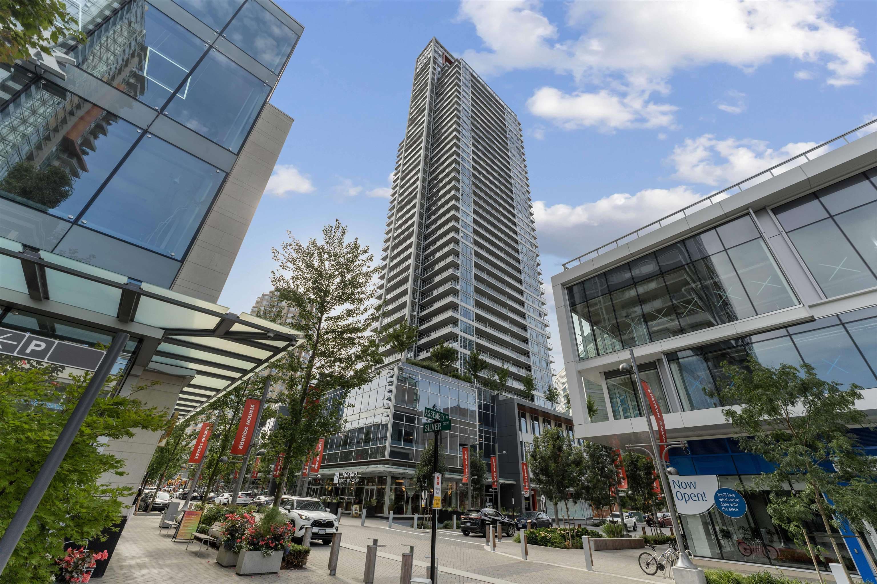 2102 - 6080 Mckay Avenue, Burnaby