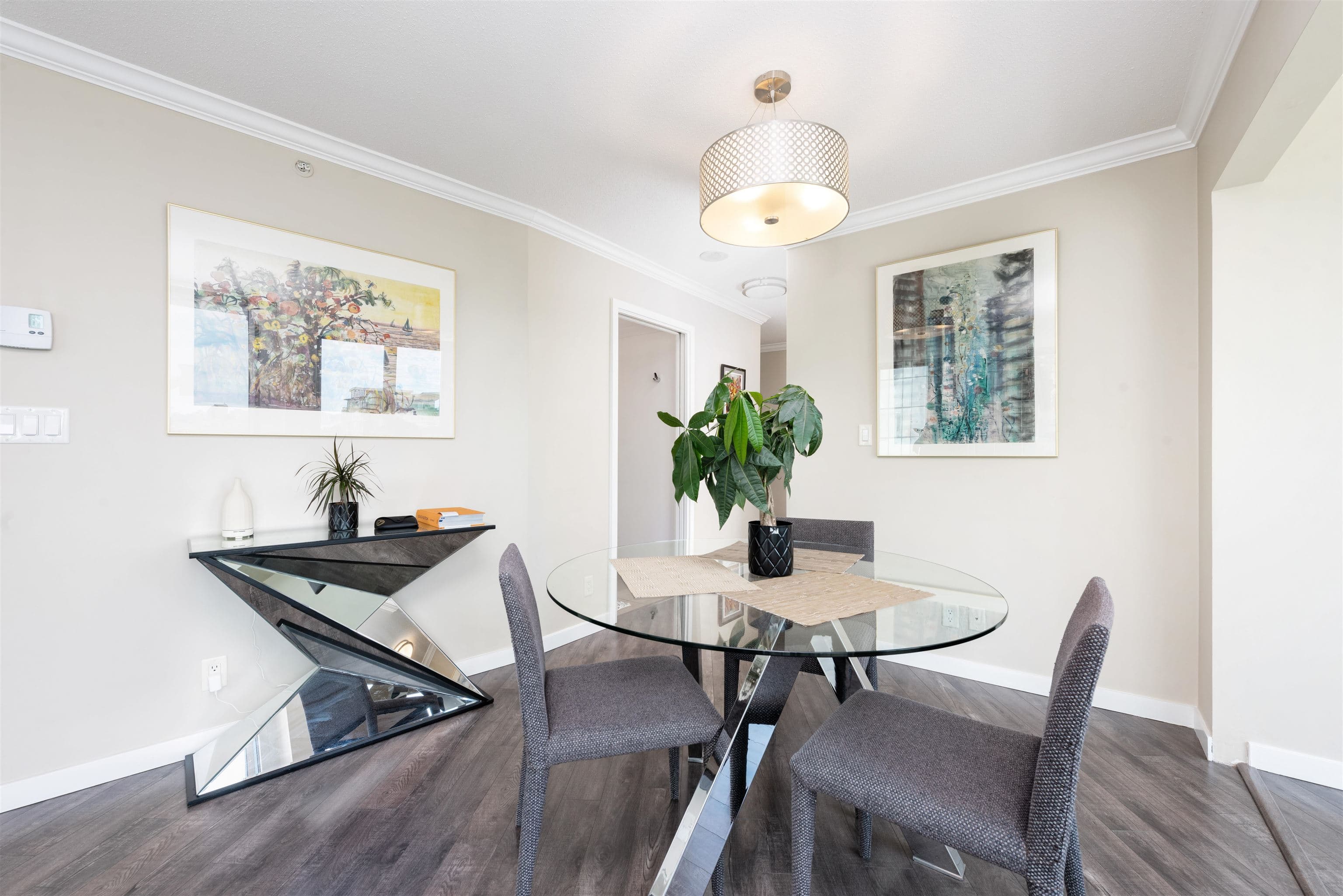 1606 - 33 Smithe Street, Vancouver, V6B 0B5 — photo 4