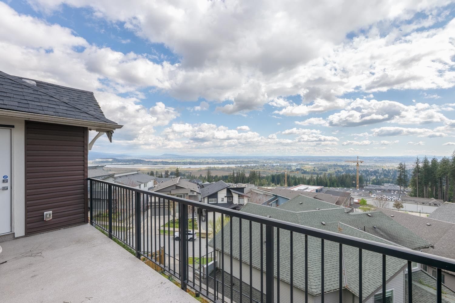 3534 Trestle Court, Coquitlam
