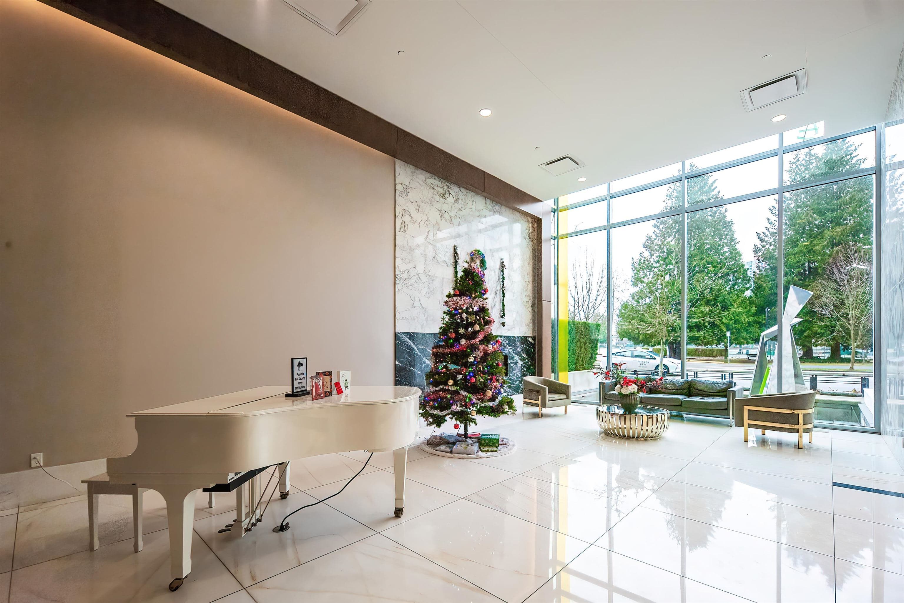 6590 Nelson Avenue, Burnaby, V5H 0E8 — photo 3
