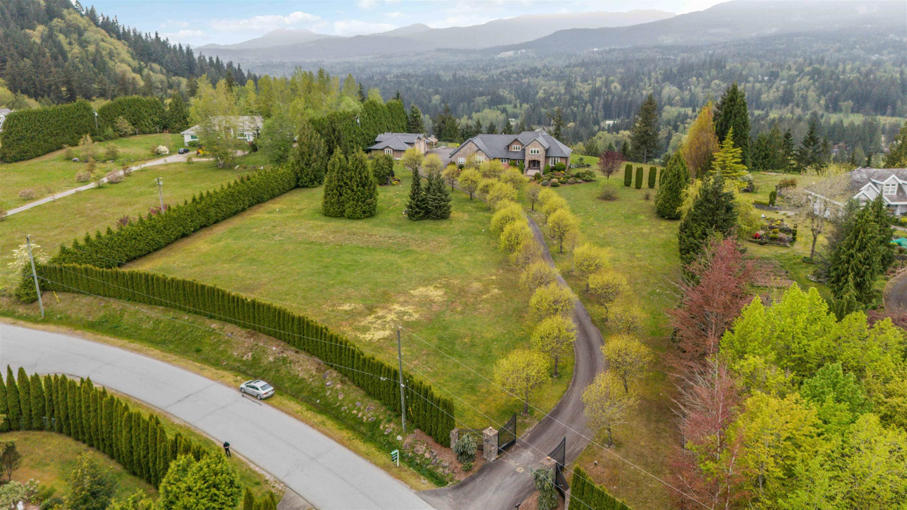 10270 Rolley Crescent, Maple Ridge, V2W 1J9 — photo 1