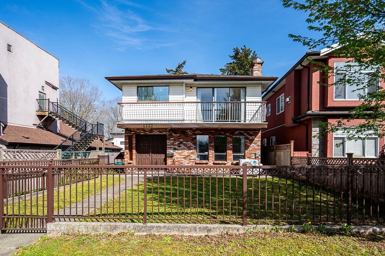 4332 Victoria Drive, Vancouver